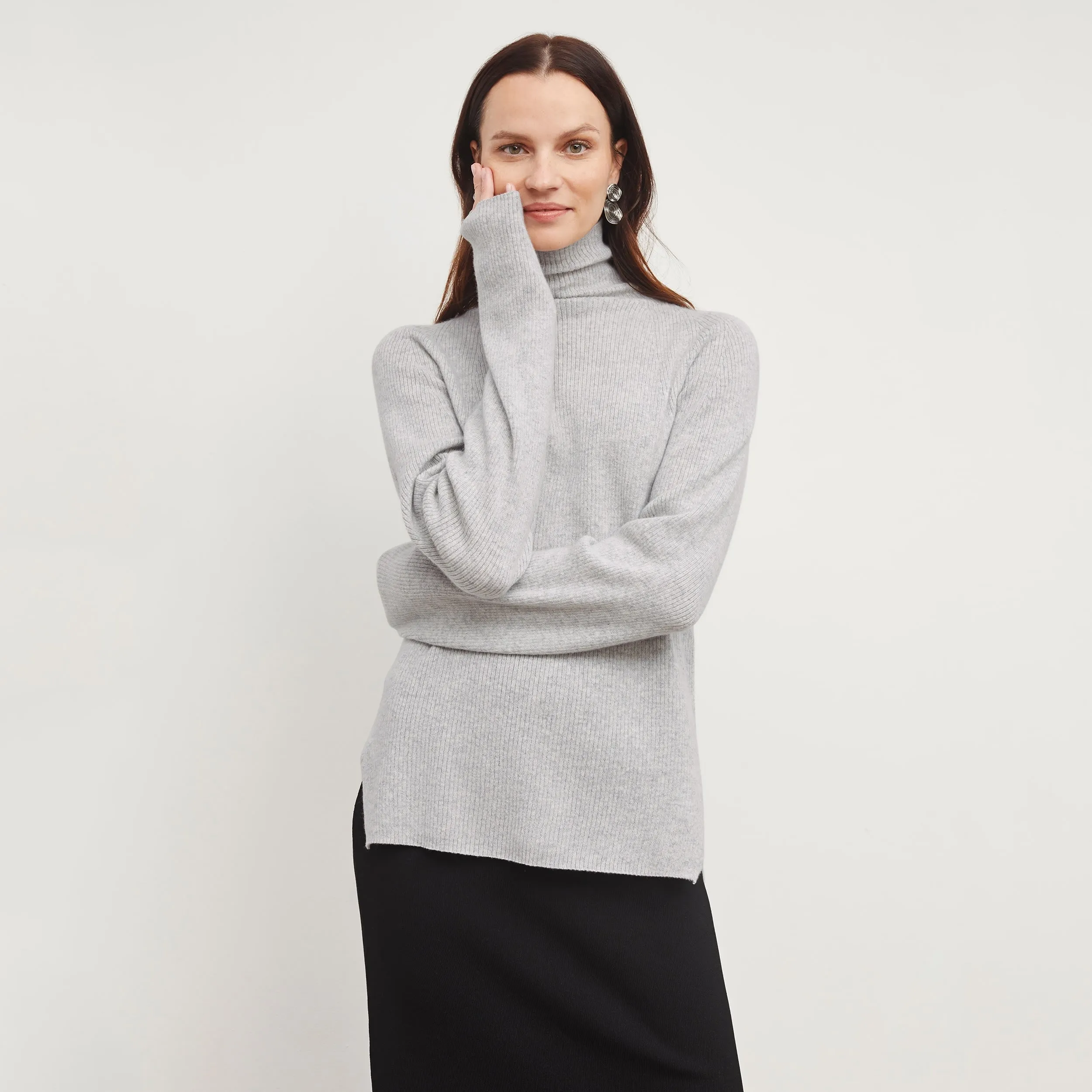 McKenzie Sweater - Cashmere :: Light Heather Gray NoRoll Hem Technology Tagless Design
