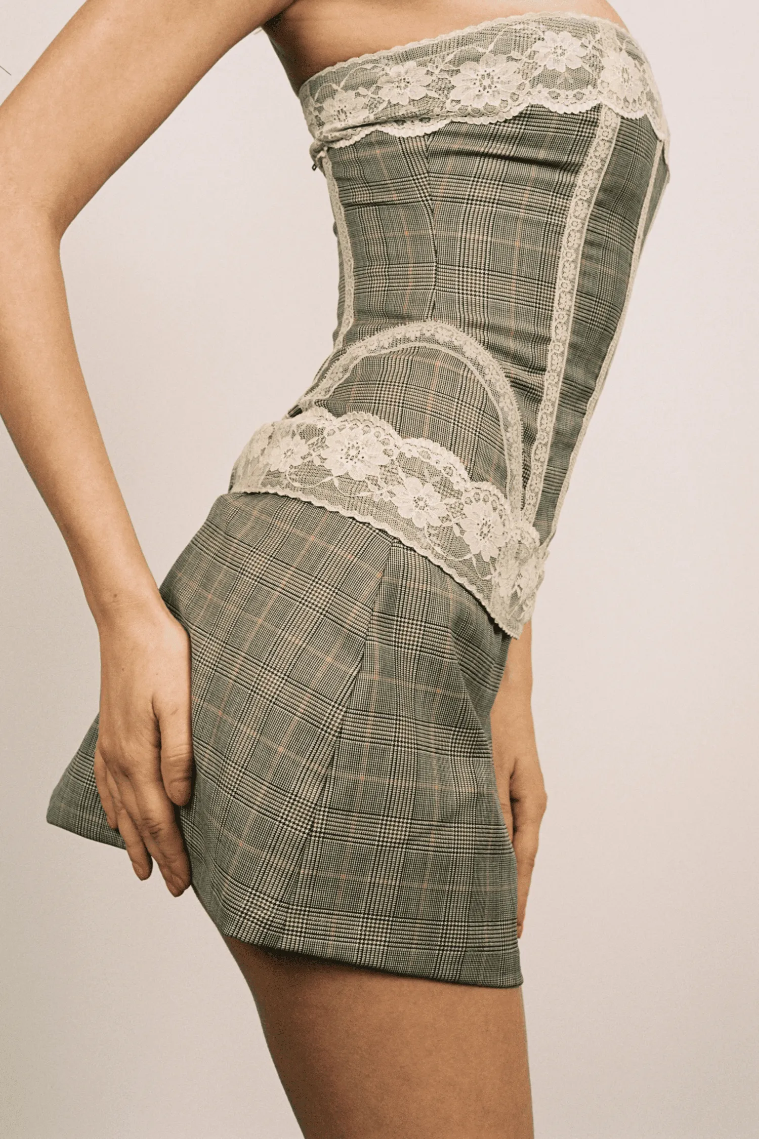 Wrinkle Resistant Textile Contrast Topstitching Detail MICRO MINI SKIRT - BROWN CHECK