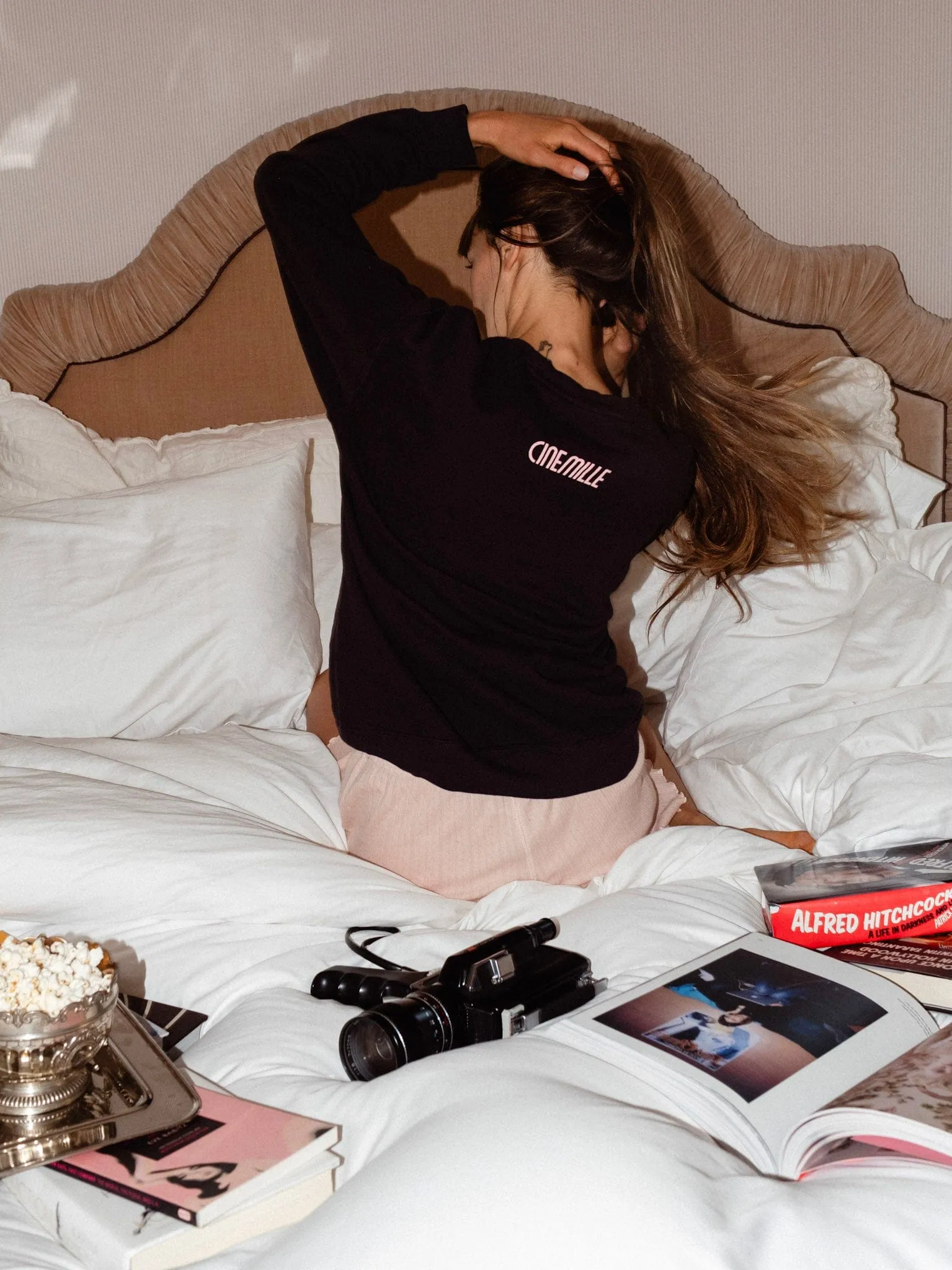 PortableOption Anti Pill Surface MILLE MOVIE CLUB Sweatshirt