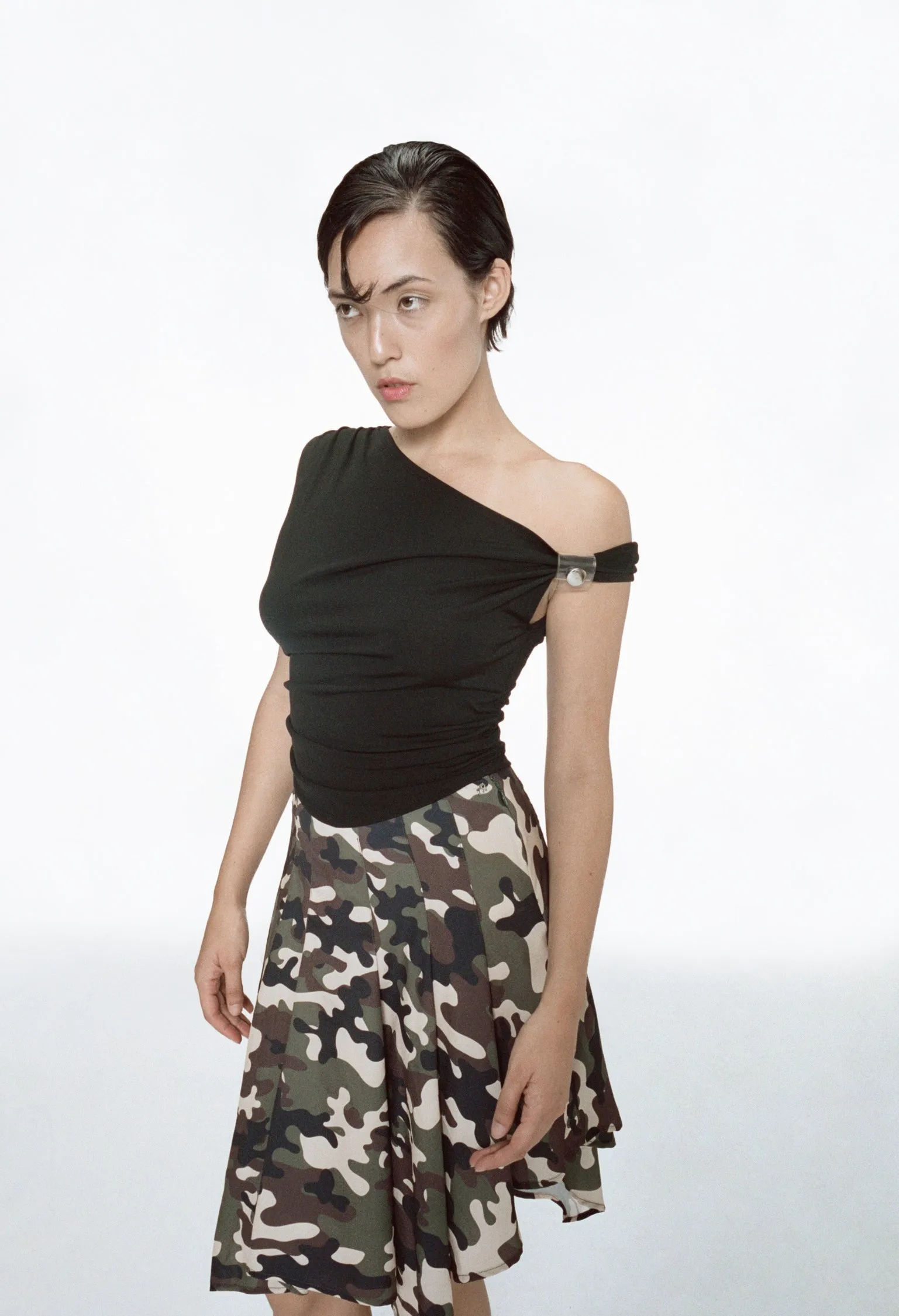 ARIELLE TOP - BLACK Non Irritating Seam Finish Eco Friendly Blend