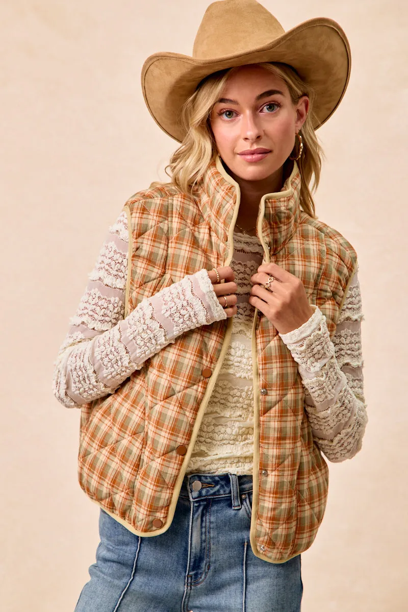 IP6755G-12 | VINTAGE PLAID PIPING DETAIL QUILTED VEST MoistureWickingLining