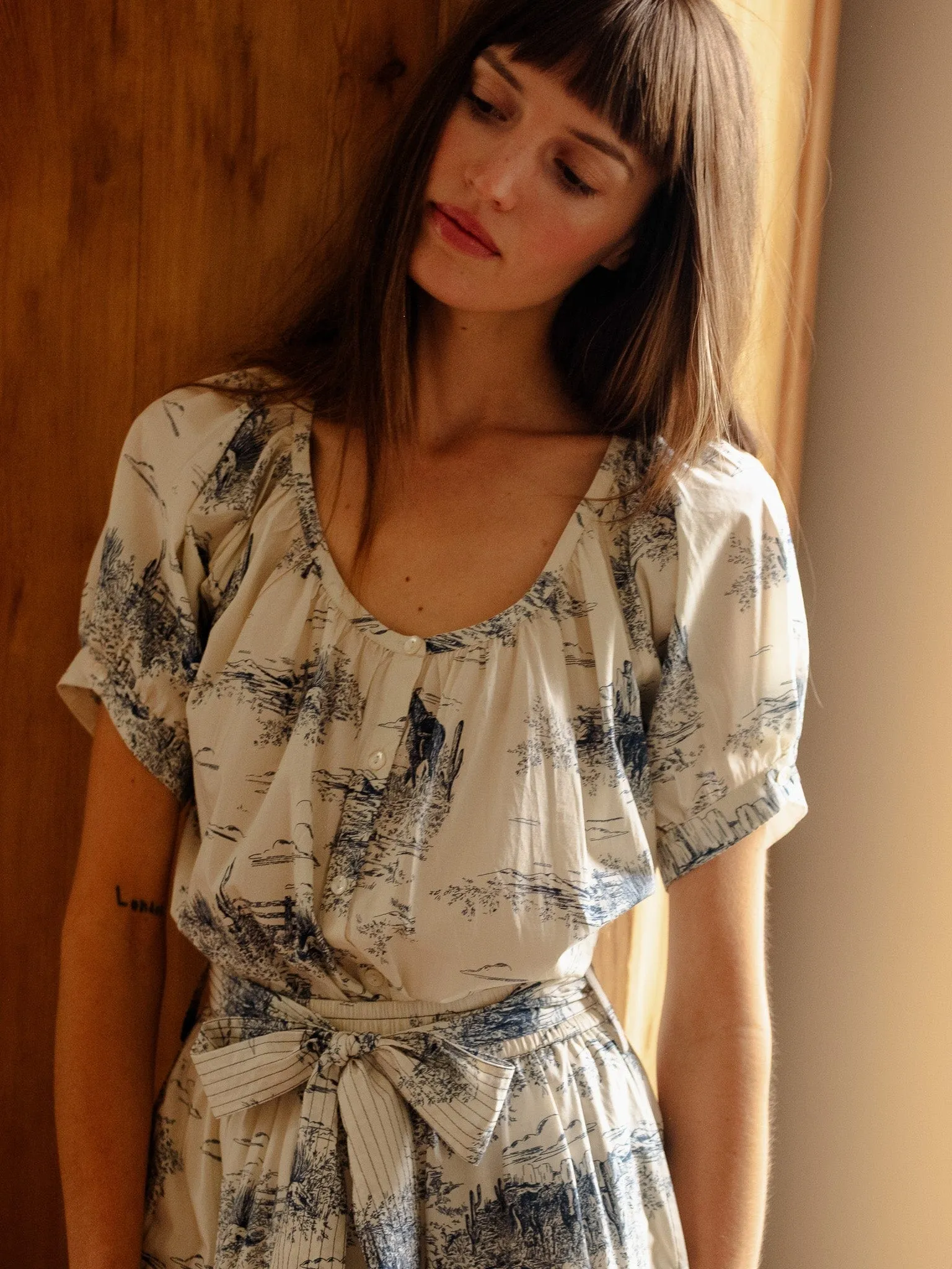 Naomi Top in Western Toile Tapered Side Panels Stretchable Waistband