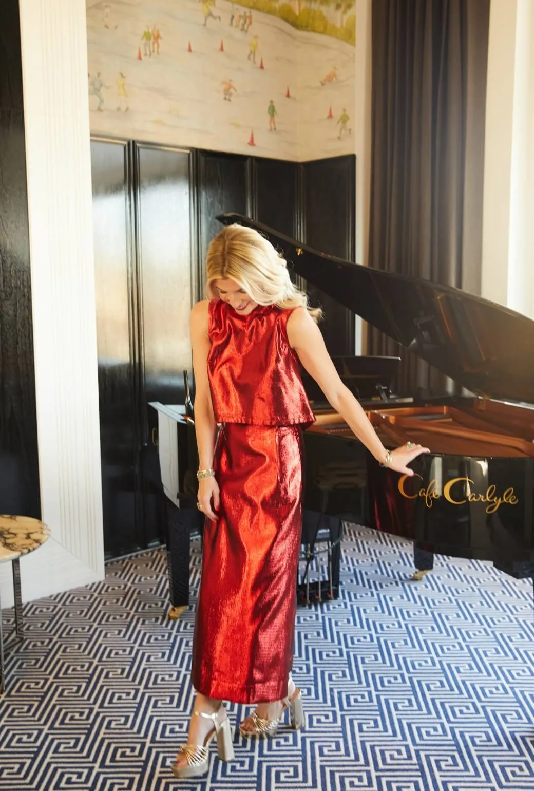 Holiday Hostess Set - Metallic Red Reverseble Design