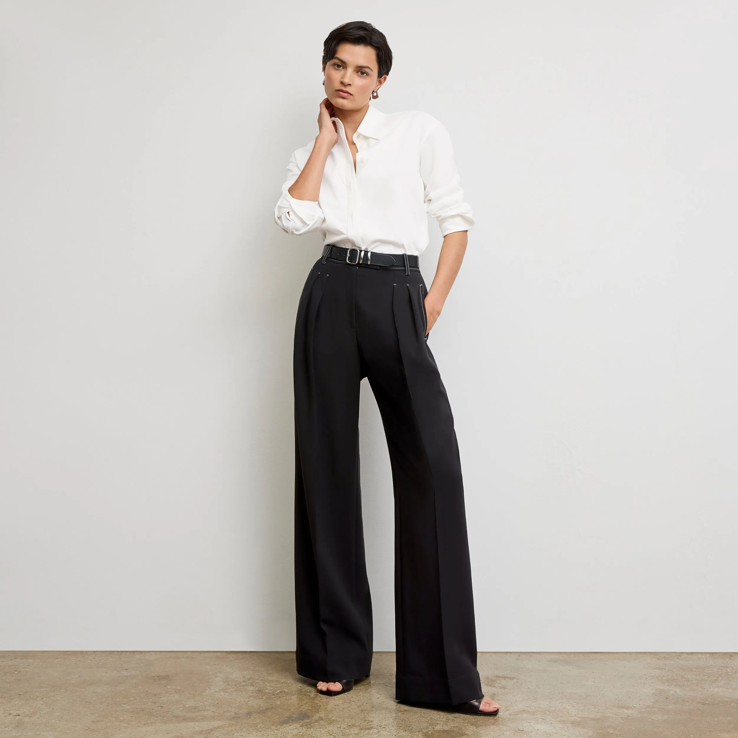 All-Season Wear Bia Pleated Trouser - Everyday Crepe with Topstitch :: Black