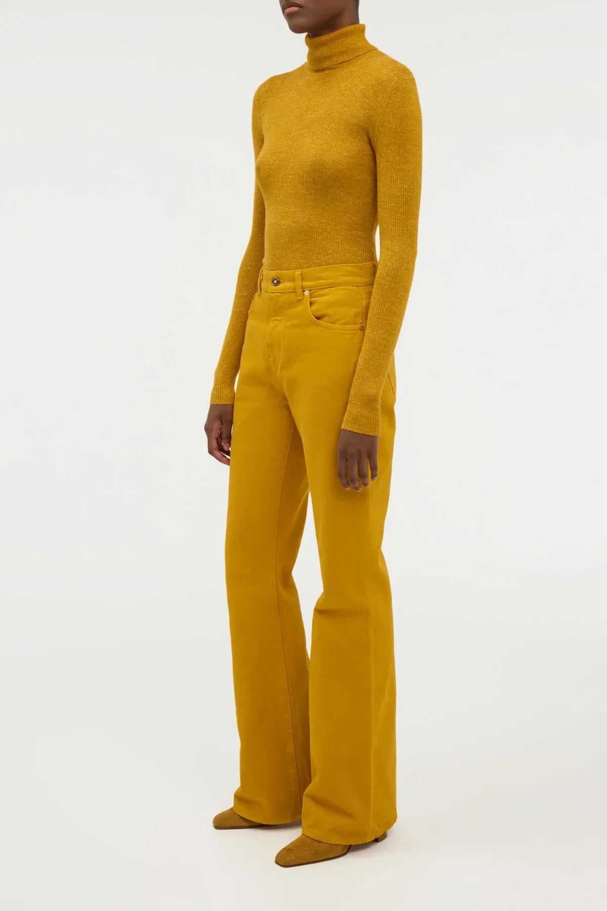 Aldona Knit Turtleneck in Golden Birch Cashmere Silk with Hemp Sporty Style
