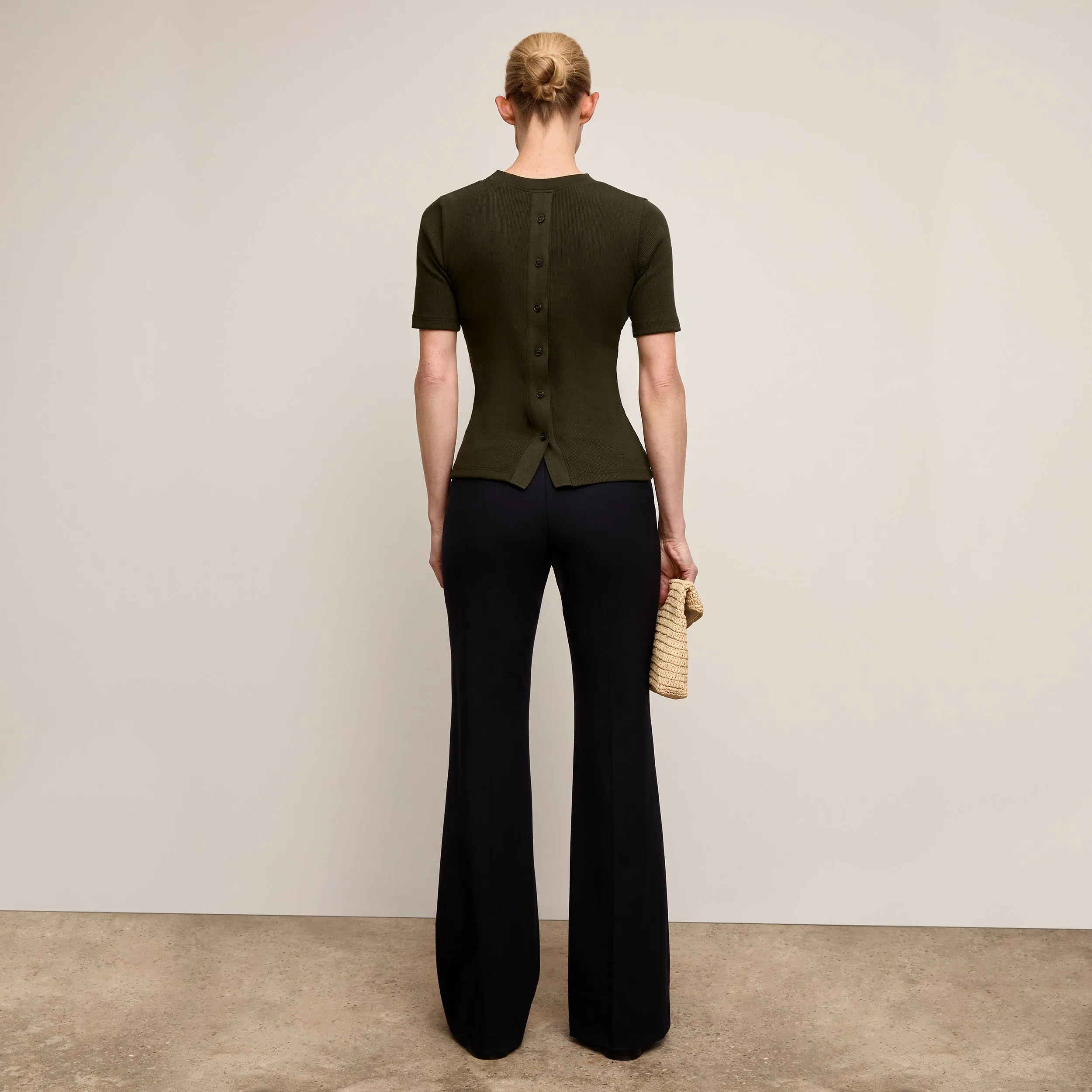 Loose Tee WrinkleFree Fabric Blanche Button-Back Top - Plush Pima :: Rosin