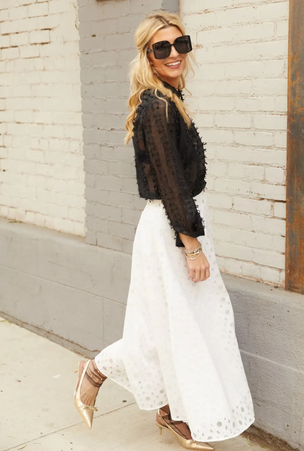 Mel Button Down Shirt - Noir Bows WrinkleResistant Fabric Convertible Collar