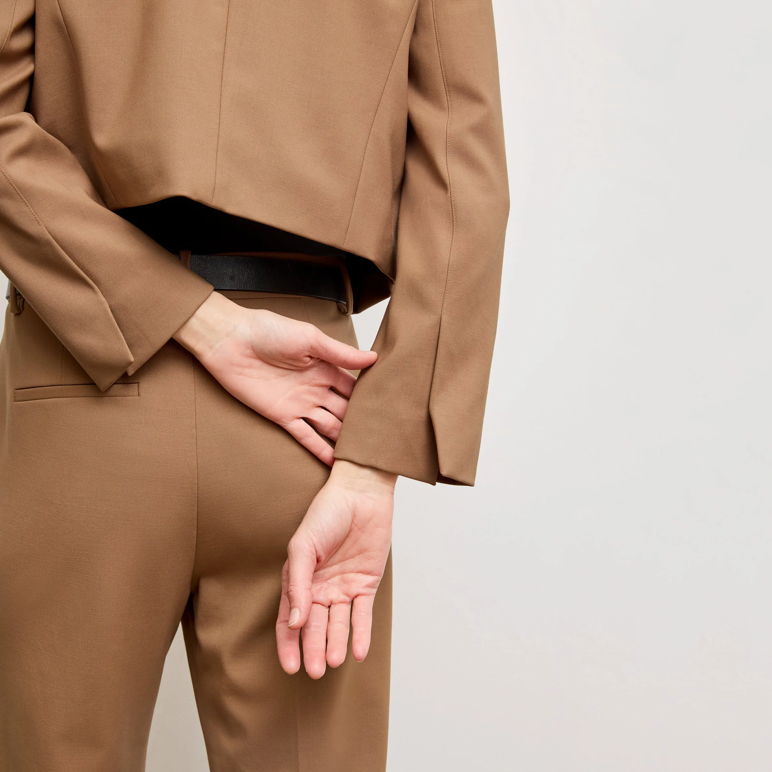 Neale Jacket - Wool Twill :: Camel Multi Purpose VNeckReinforcement Oversized Fit