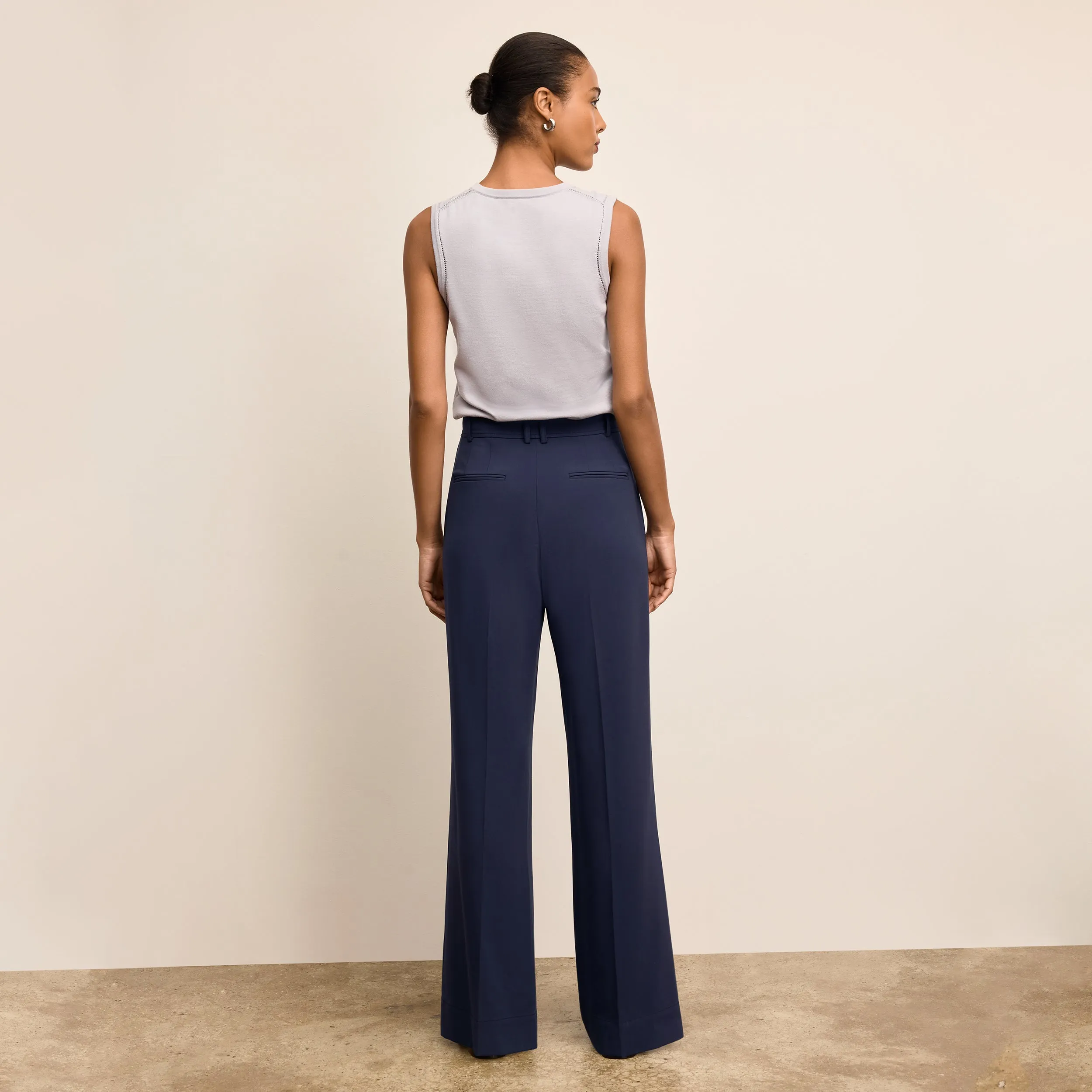 Bia Pleated Trouser - Everyday Crepe with Topstitch :: Oxford Smooth Seam Transition