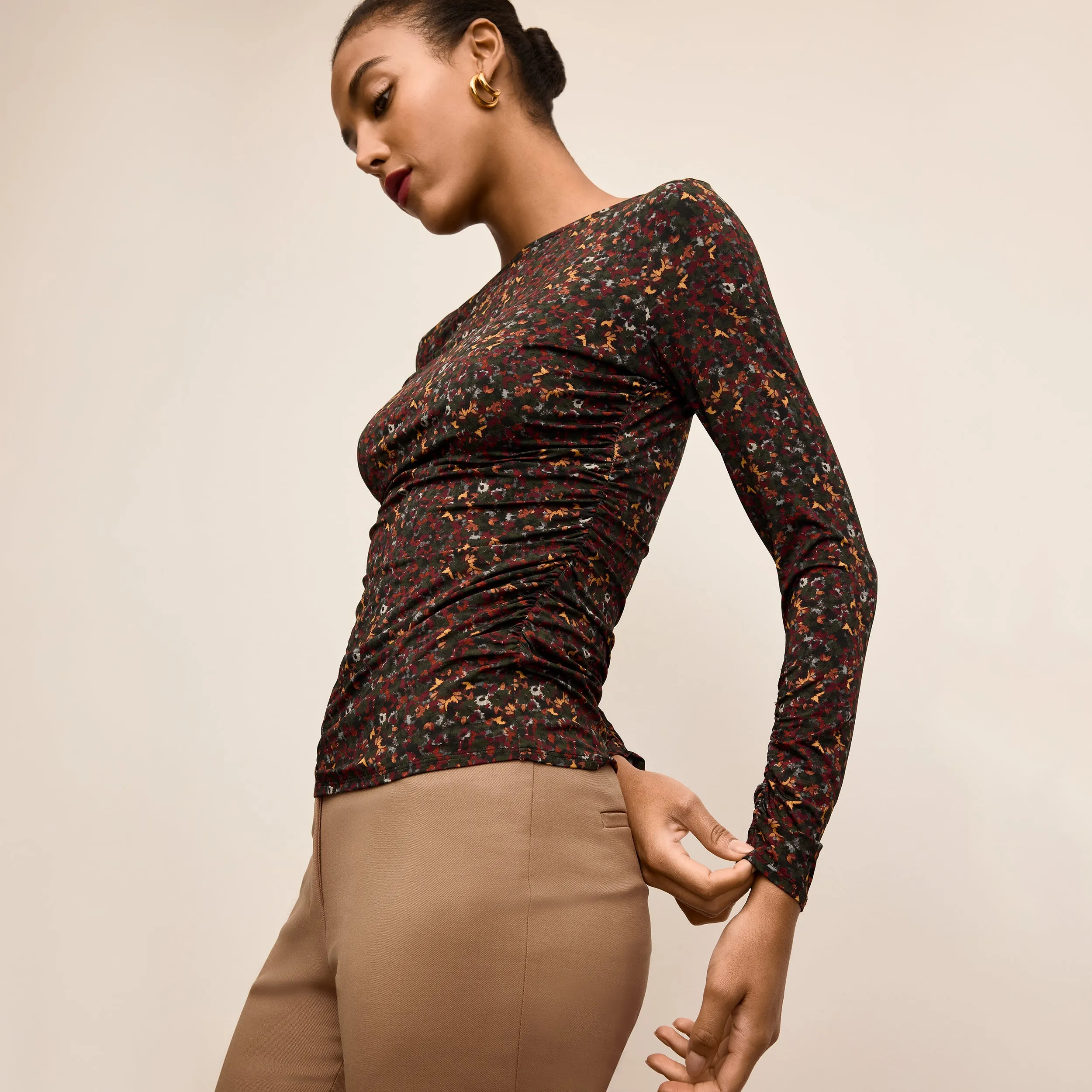 Wrinkle Resistant Weave Percy Stretch Top - Printed Jersey :: Autumn Floral