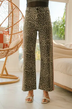 Erasable Logo Patch IB1708-02 | LEOPARD PRINTED PANTS WITH CONTRAST SIDE STRIPE DETAIL