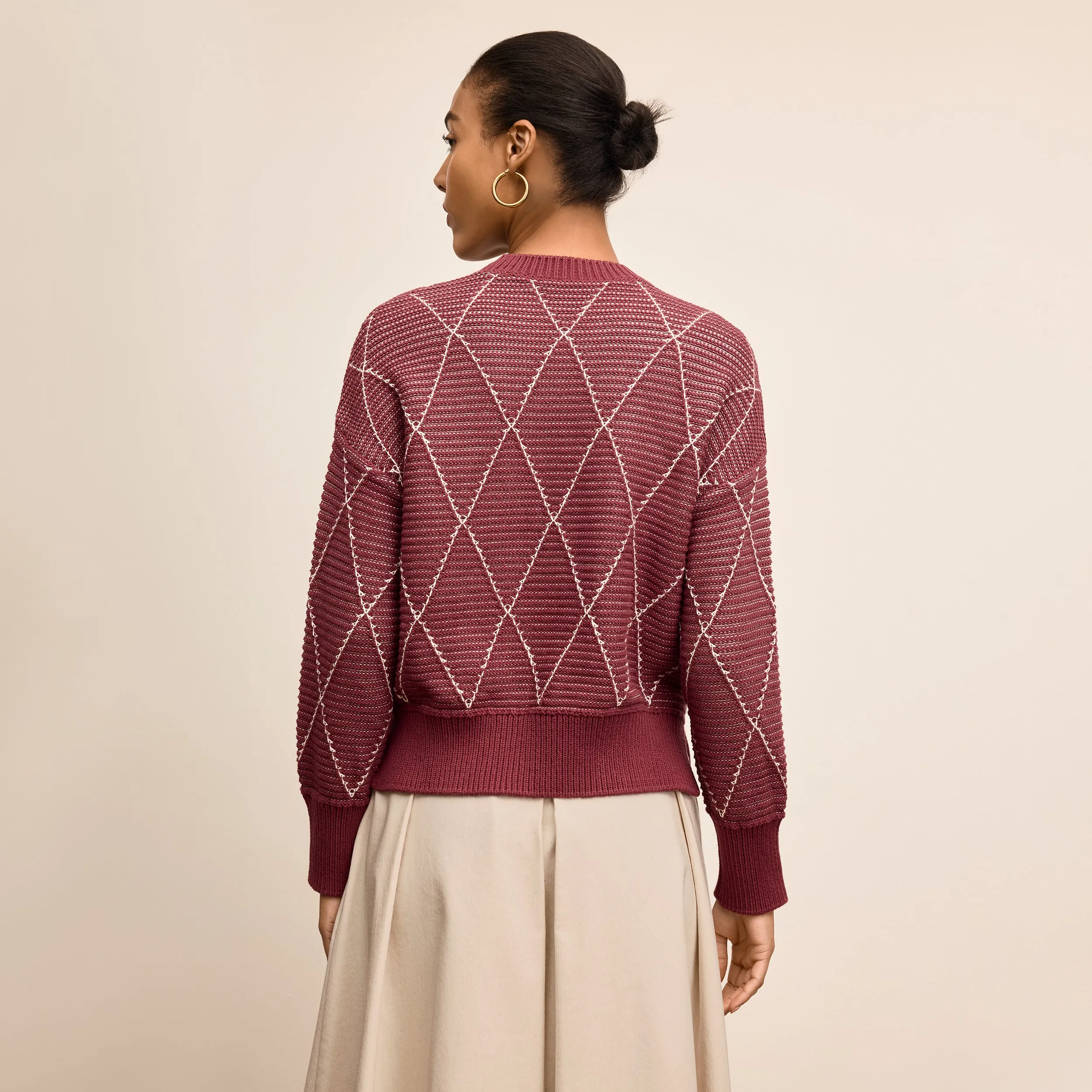 Maura Easy Luxury Sweater - Argyle Knit :: Red Umber OdorResistant Treatment