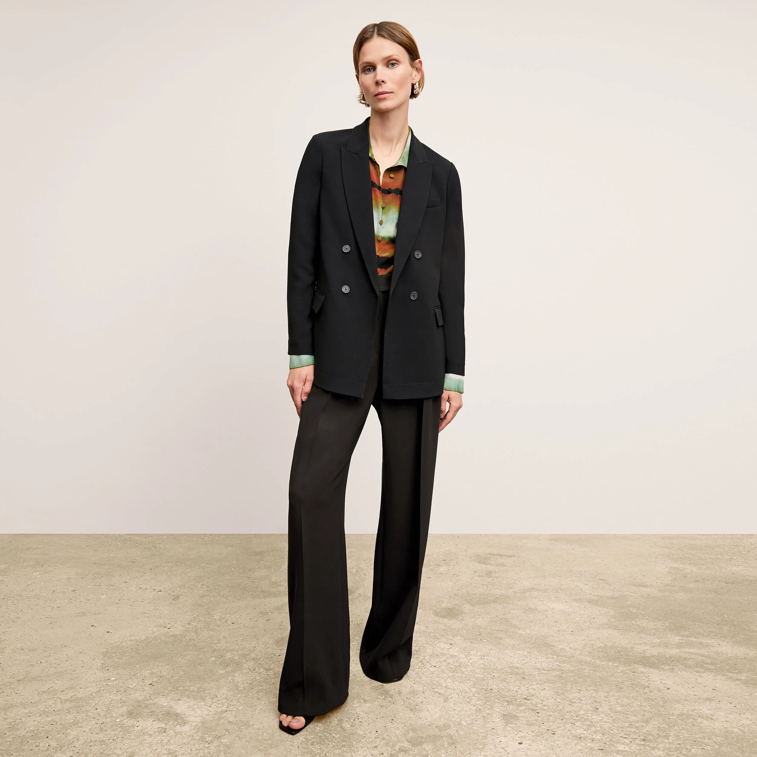 O'Hara Boyfriend Blazer - Everyday Crepe :: Black Quilted Insulation