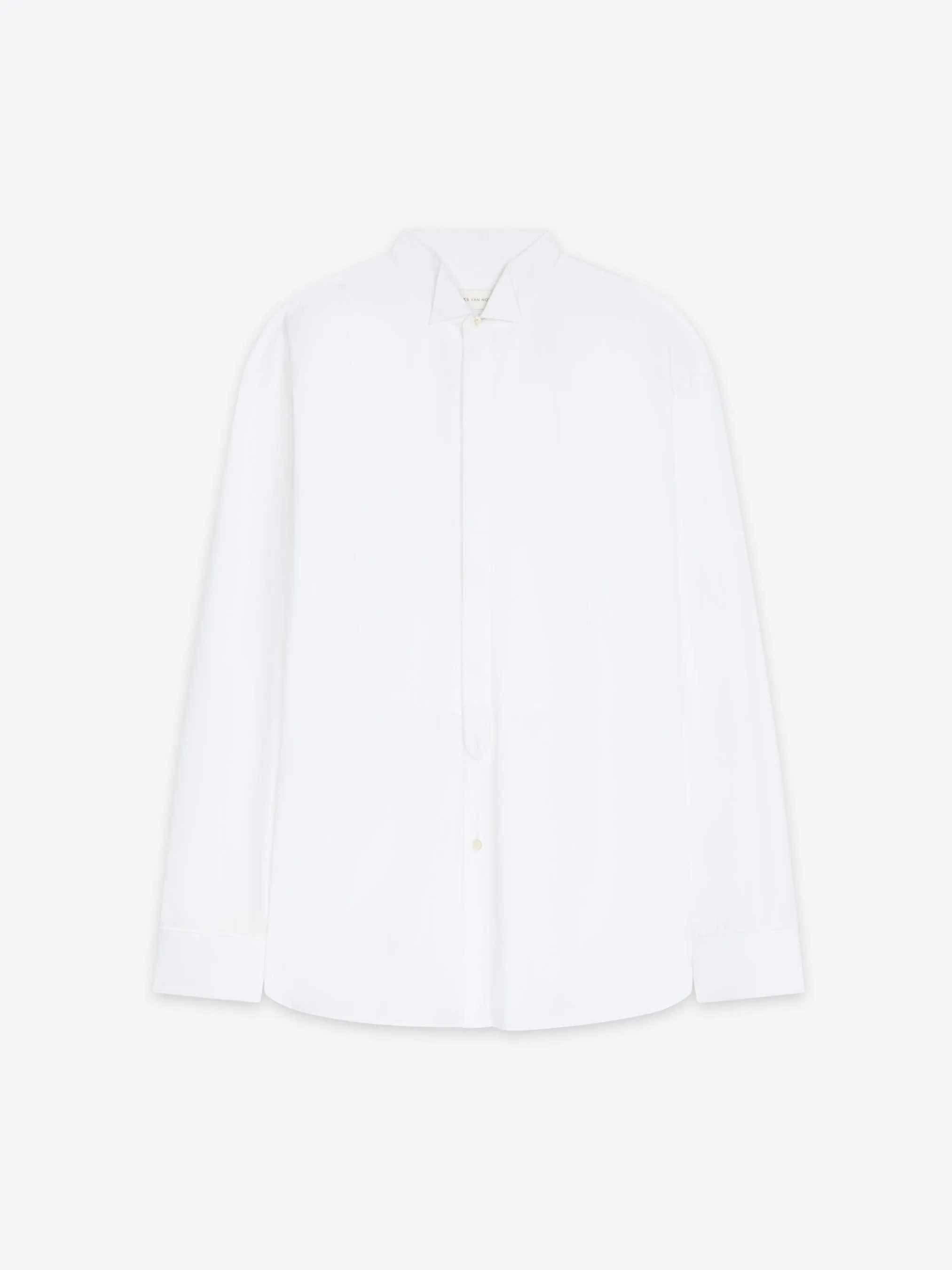 Sharp-cut jacket Oversized tuxedo shirt