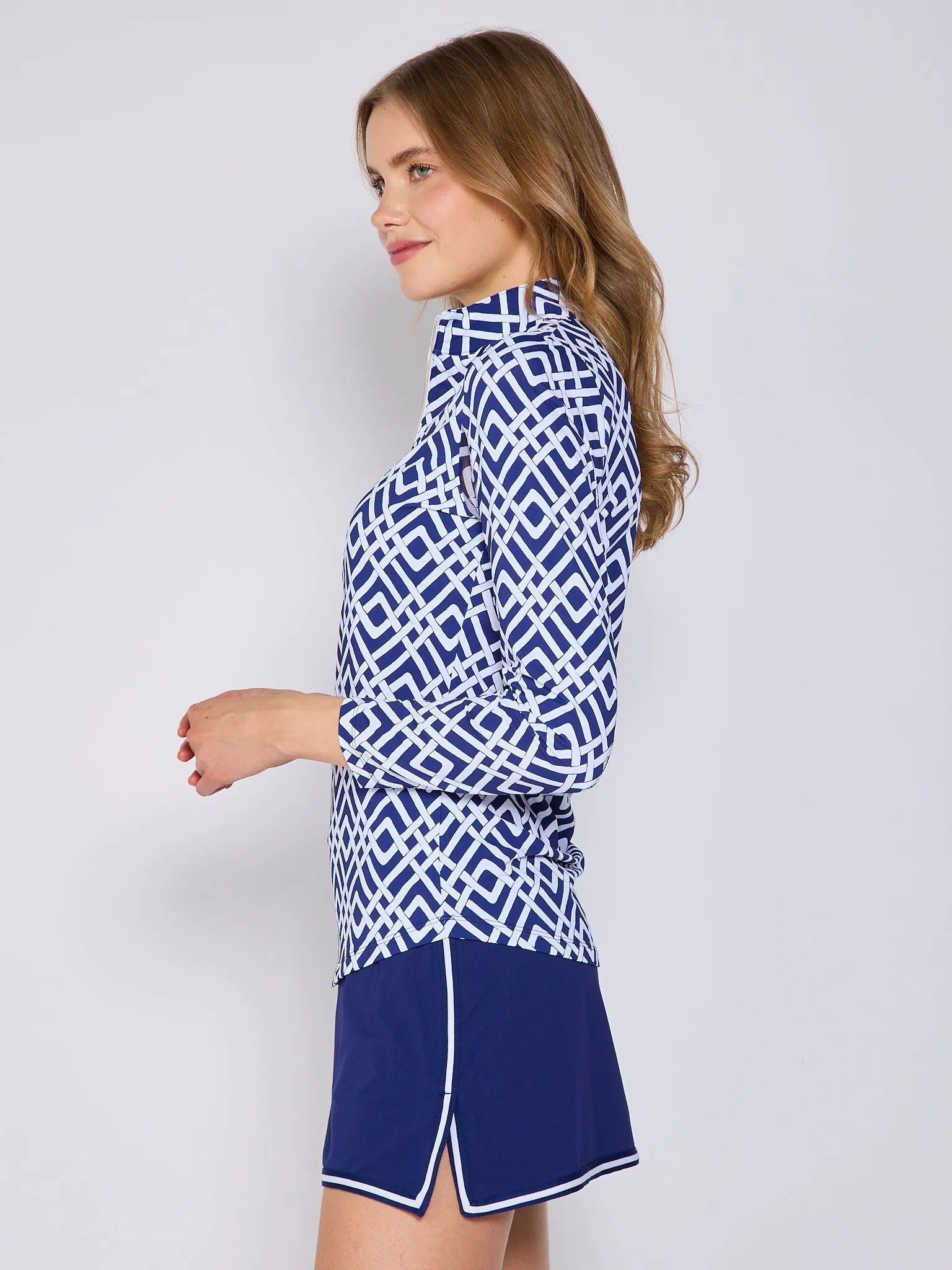 Quarter Zip Sun Protection Top In Trelis Navy White Odor Resistant Finish