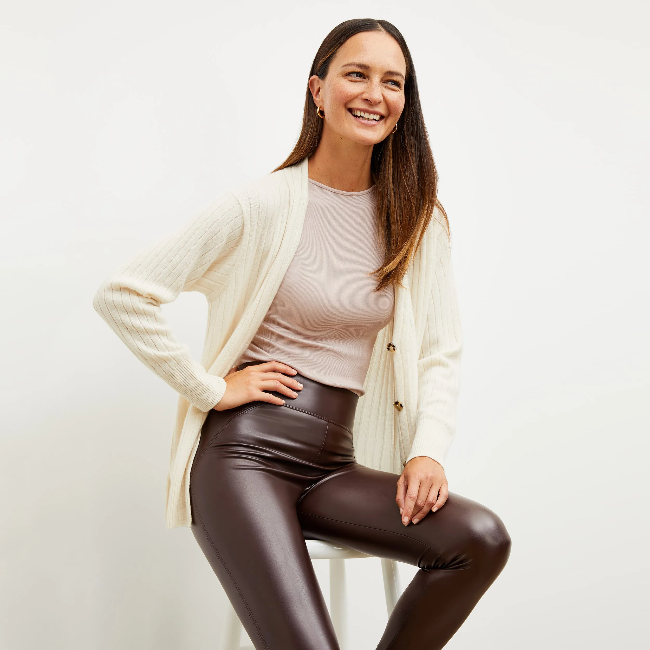 Soft Cotton QuickAbsorb Material Harrington Legging - Vegan Stretch Leather :: Brown