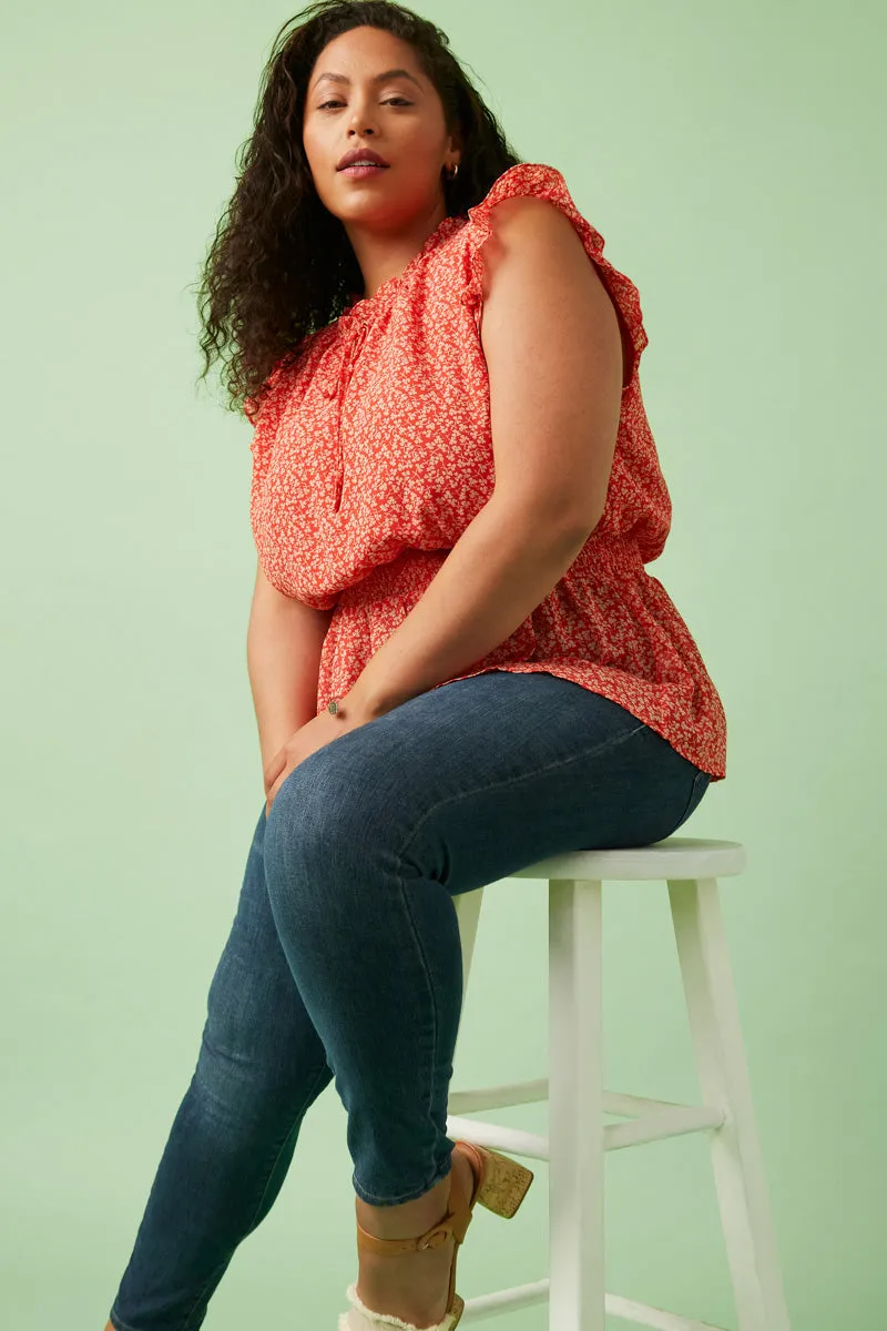 MultiFunctionalPockets SlimFitAdaptation Ditsy Floral Smocked Tie Neck Tank