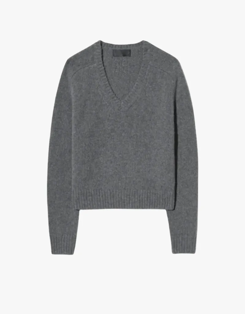 Compression Fit Technology NILI LOTAN VICKI SWEATER