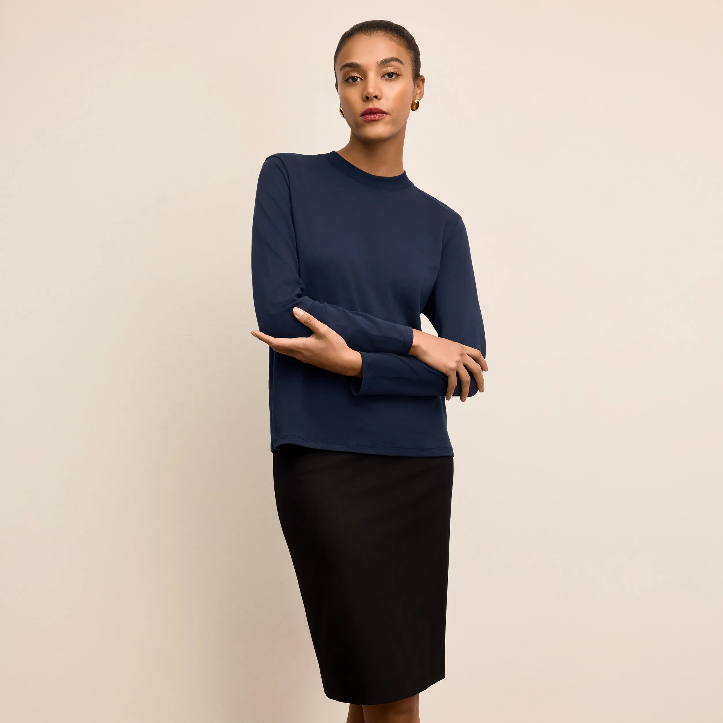 Raquel Long-Sleeve Tee - Organic Pima Cotton :: Dark Navy Street Trend Look