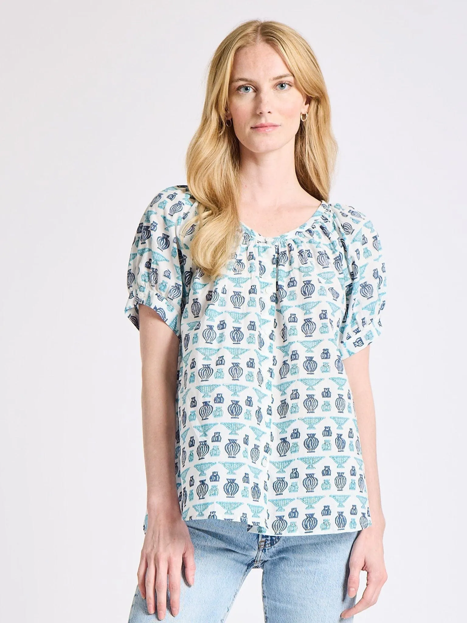 High Neckline Structure Flexible Neckline Naomi Top in Athens Print