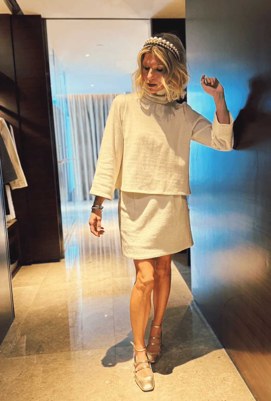 SAMPLE - Maggie Mini Skirt - Oatmeal Wave Low-rise style