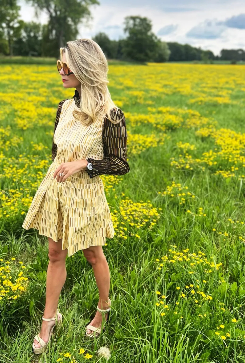 ElasticWaist Flattering Design SAMPLE - Smocked MINI Skirt - Matchstick