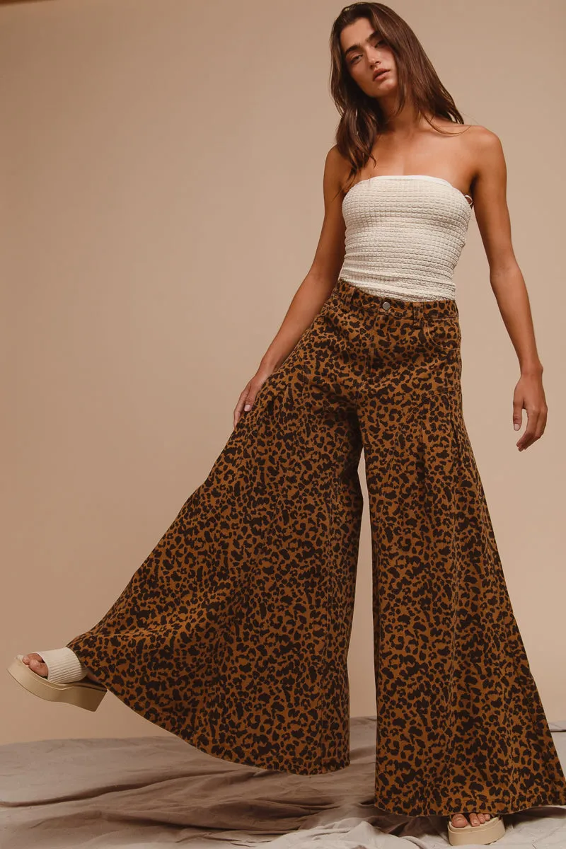 Flexible Durability Smart Casual IB1531R-03 | LEOPARD DENIM WASHED WIDE PANTS