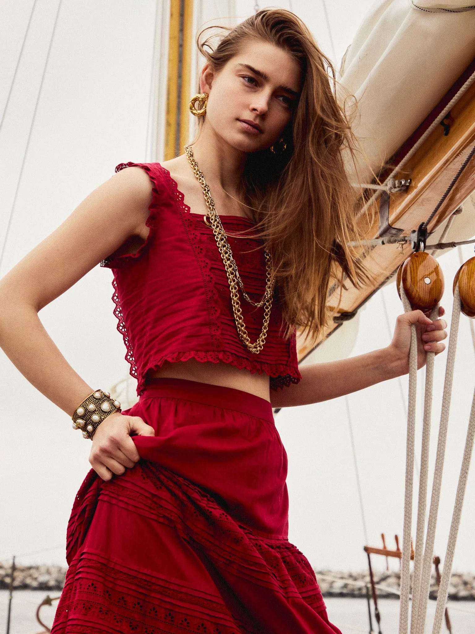 Leni Skirt in Cherry Lace music concert