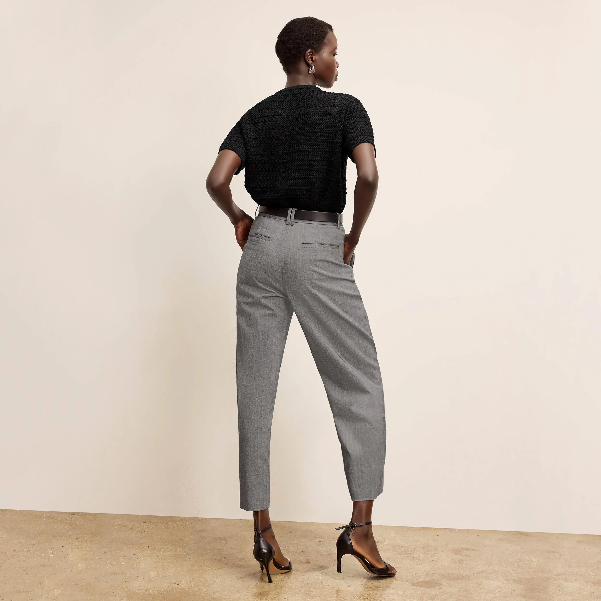 Elegant Cut Sina Top - Crochet Knit :: Black