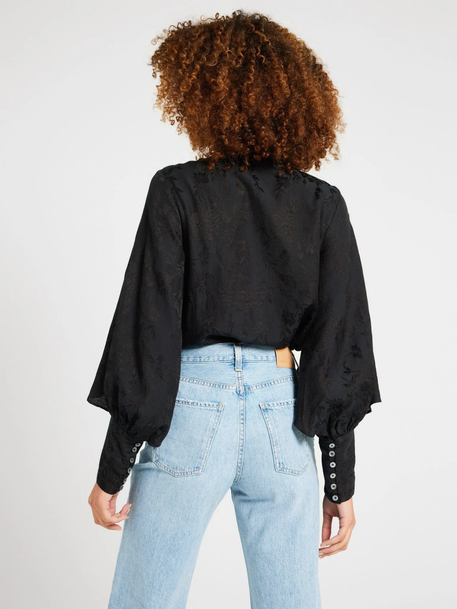 Stretch Weave Construction Gigi Top in Black Jacquard