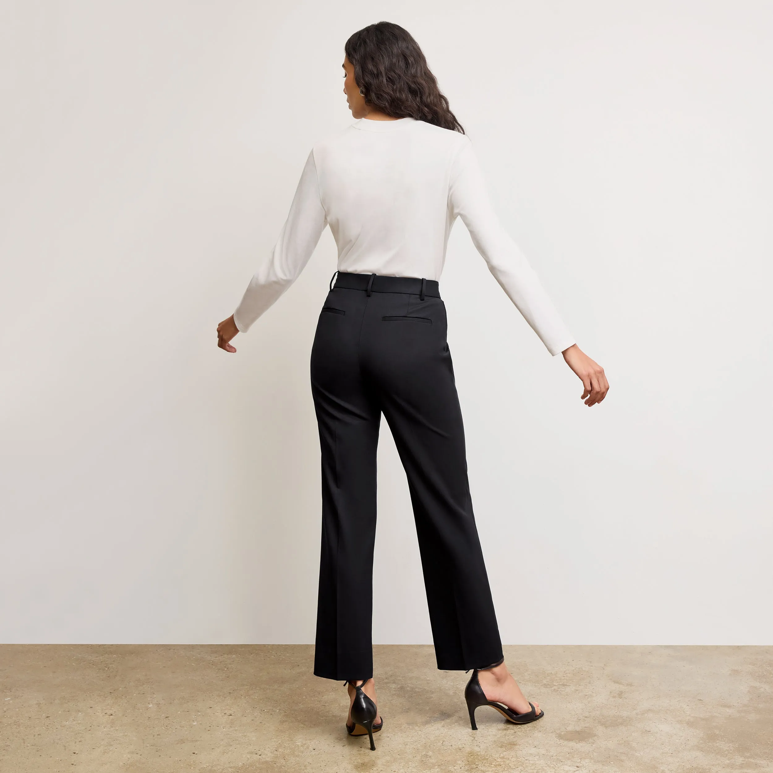 Antimicrobial Treatment Adjustable Cuff Smith Straight Trouser - Washable Wool Twill :: Dark Navy