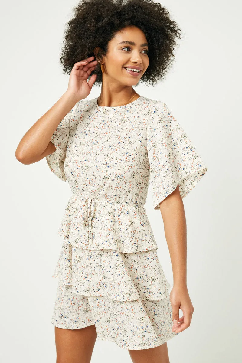 Shiny surface Ditsy Floral Tiered Flutter Sleeve Mini Dress