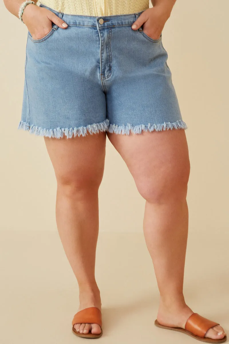 Distressed Fray Detail Shorts Secure Closures Travel Essential