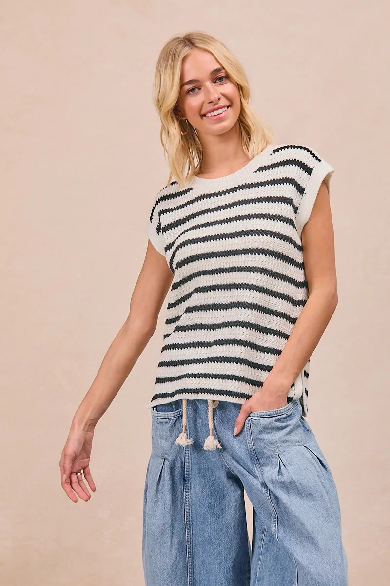 Durable Outer Shell IT1000R-05 | STRIPED WITH TEXTURED SLEEVELESS KNIT TOP
