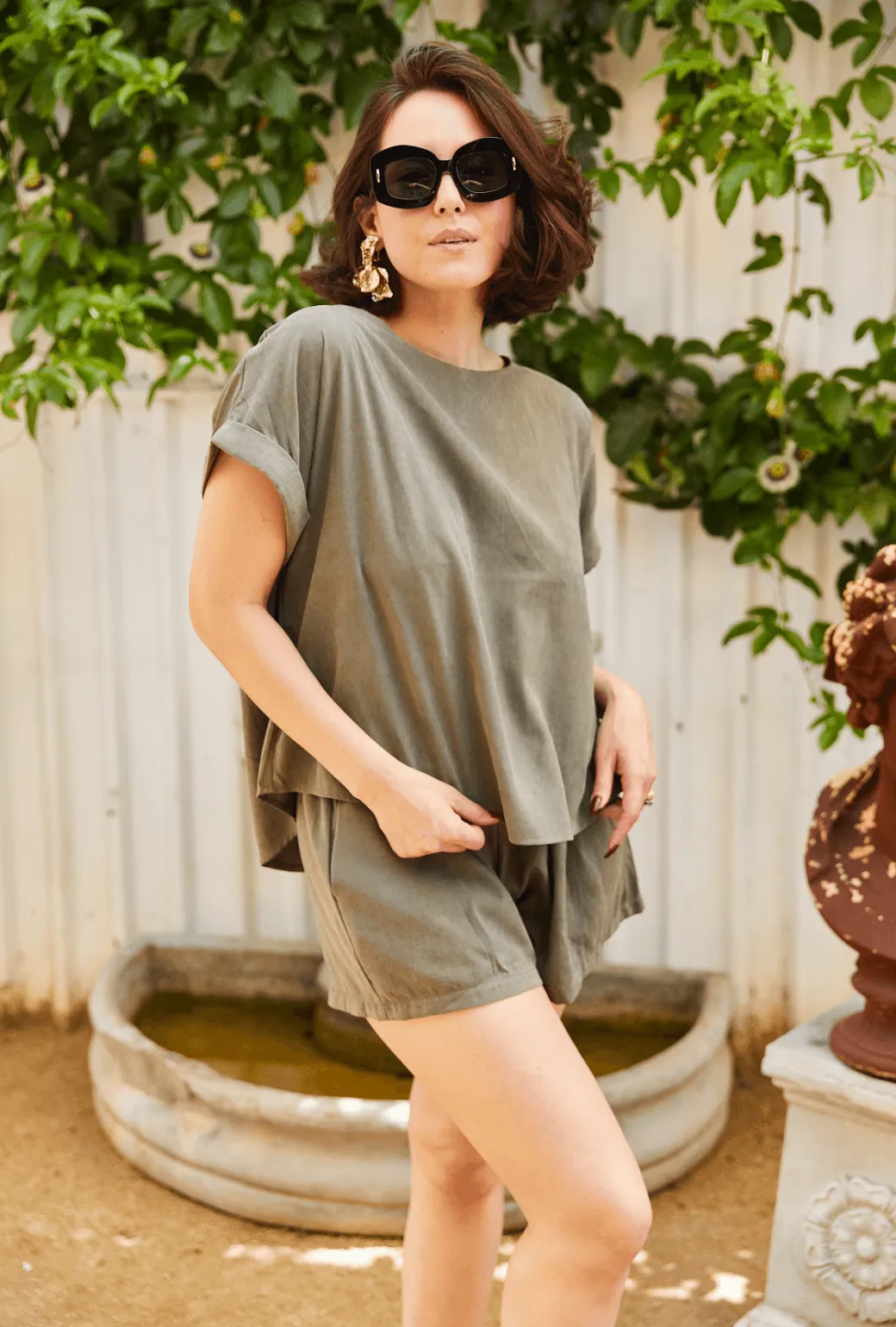 SAMPLE - Everyday Shorts - Olive Wide-leg cut