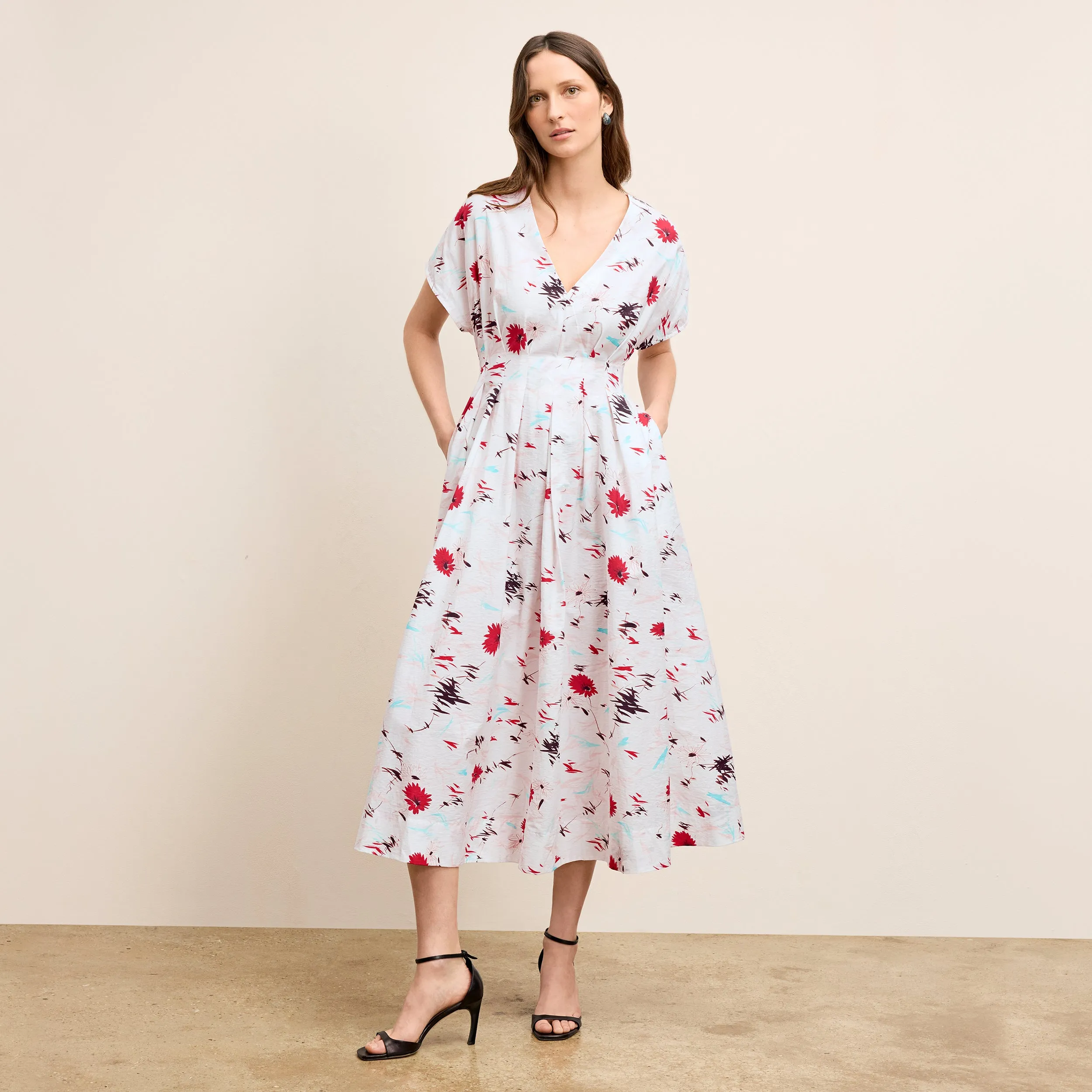 Jelina Summer Friday Dress - Printed Voile :: Brushed Floral Reinforced Buttonholes