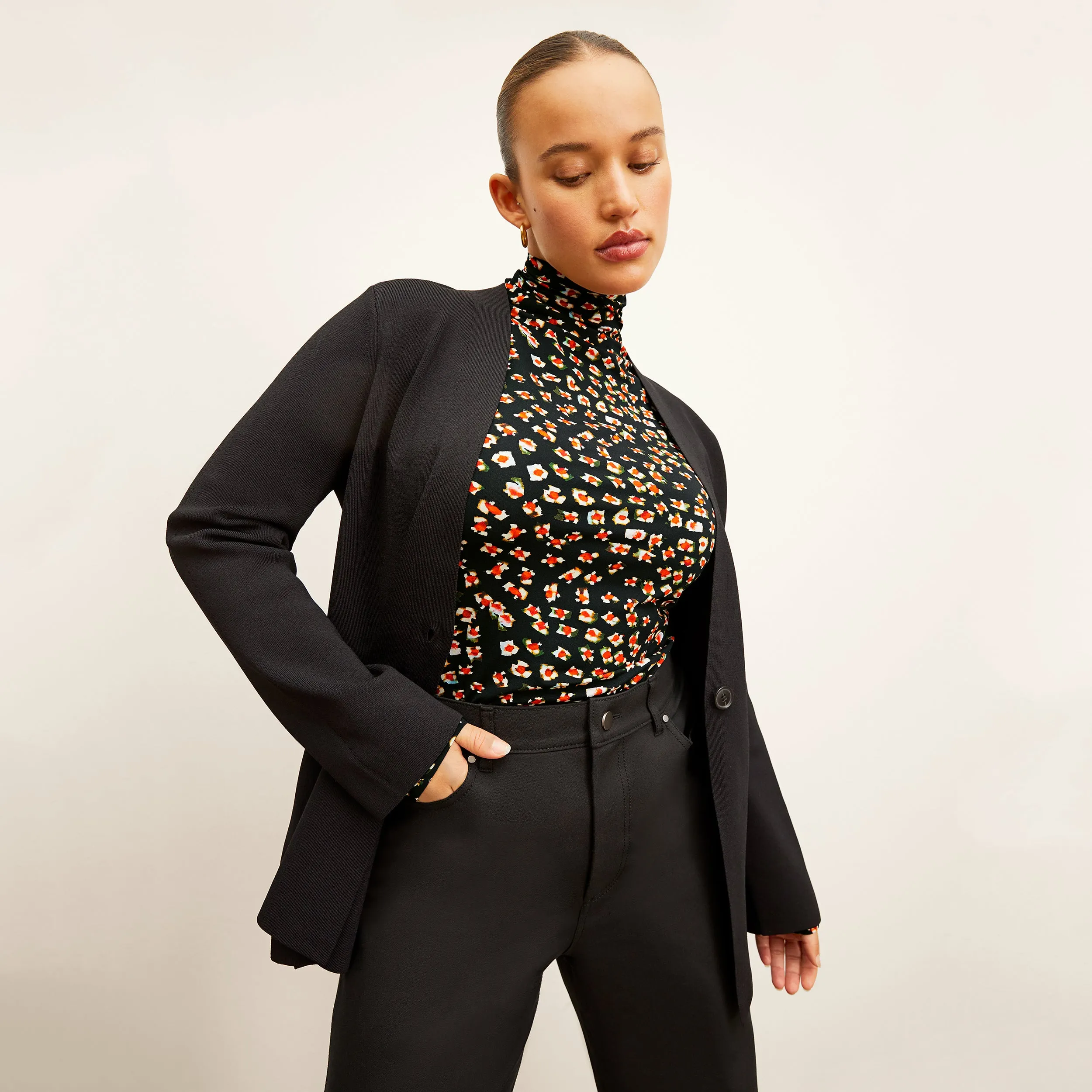 Jennimai Jardigan :: Black Daily Look Reinforced Neckline Stitching