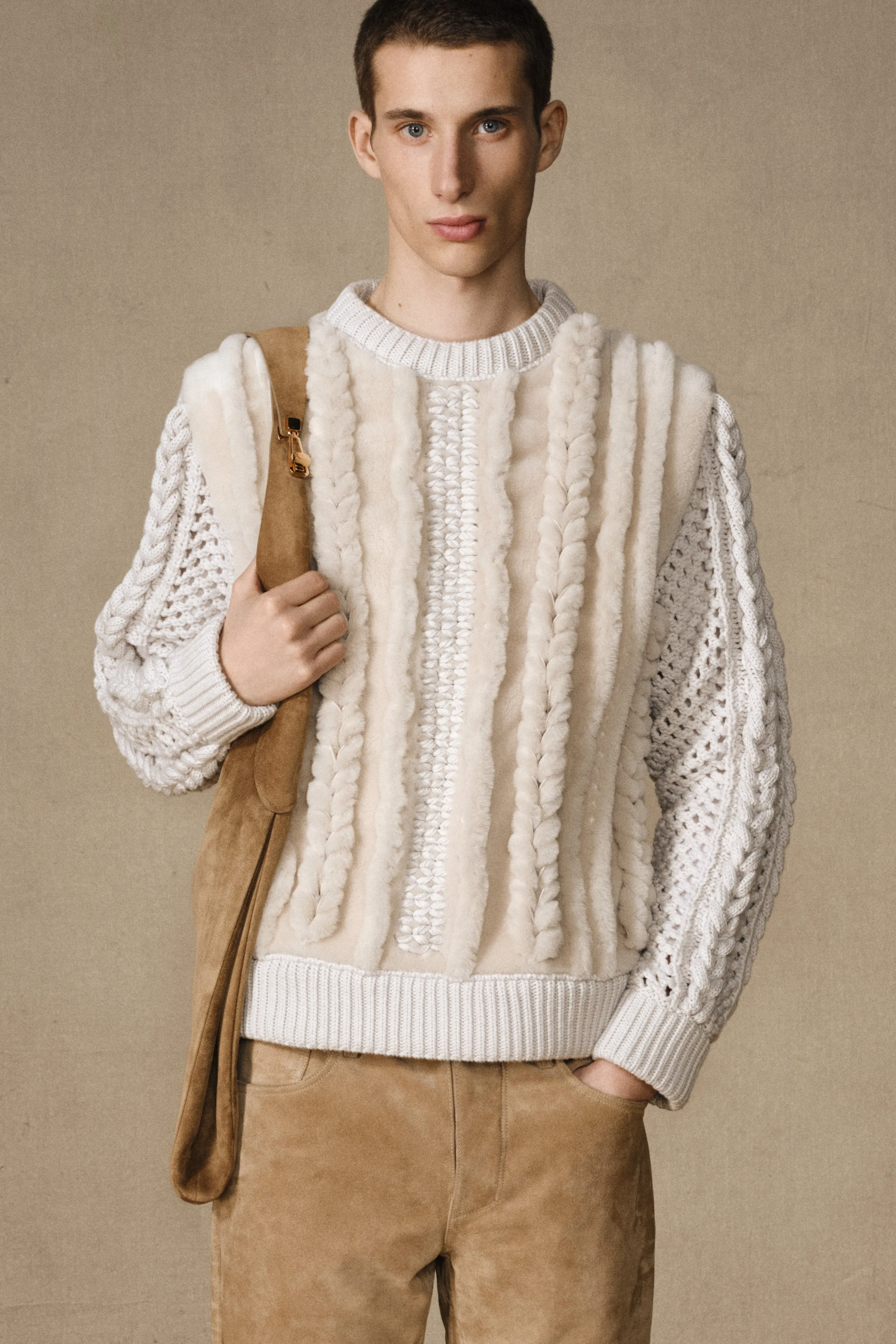 Simple Layer Office Comforted Talus Knit Pullover in Ivory Cashmere & Shearling