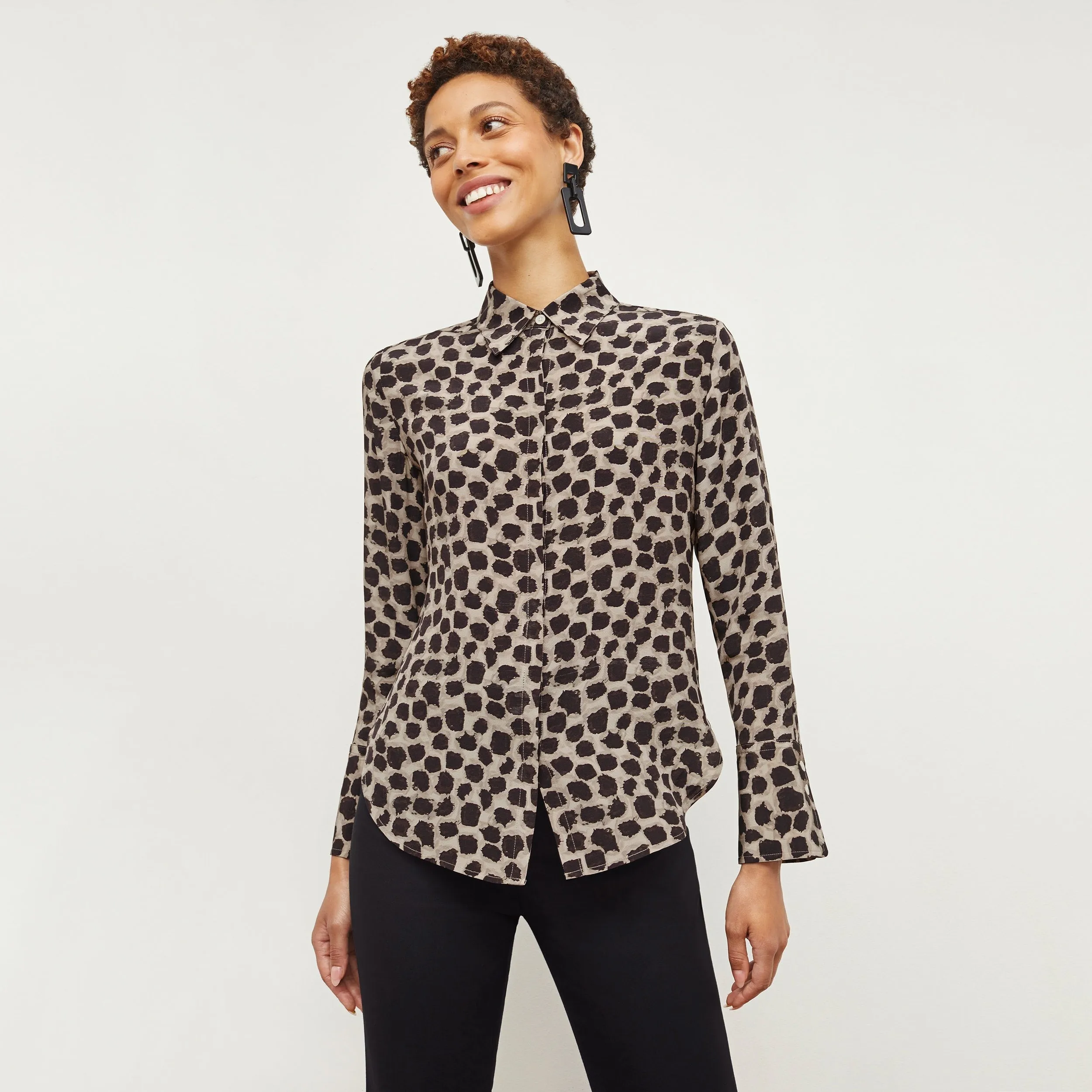 SweatAbsorbent Lining Tatum Shirt - Washable Silk :: Sahara Print EcoFriendly Manufacturing No Iron Fabric