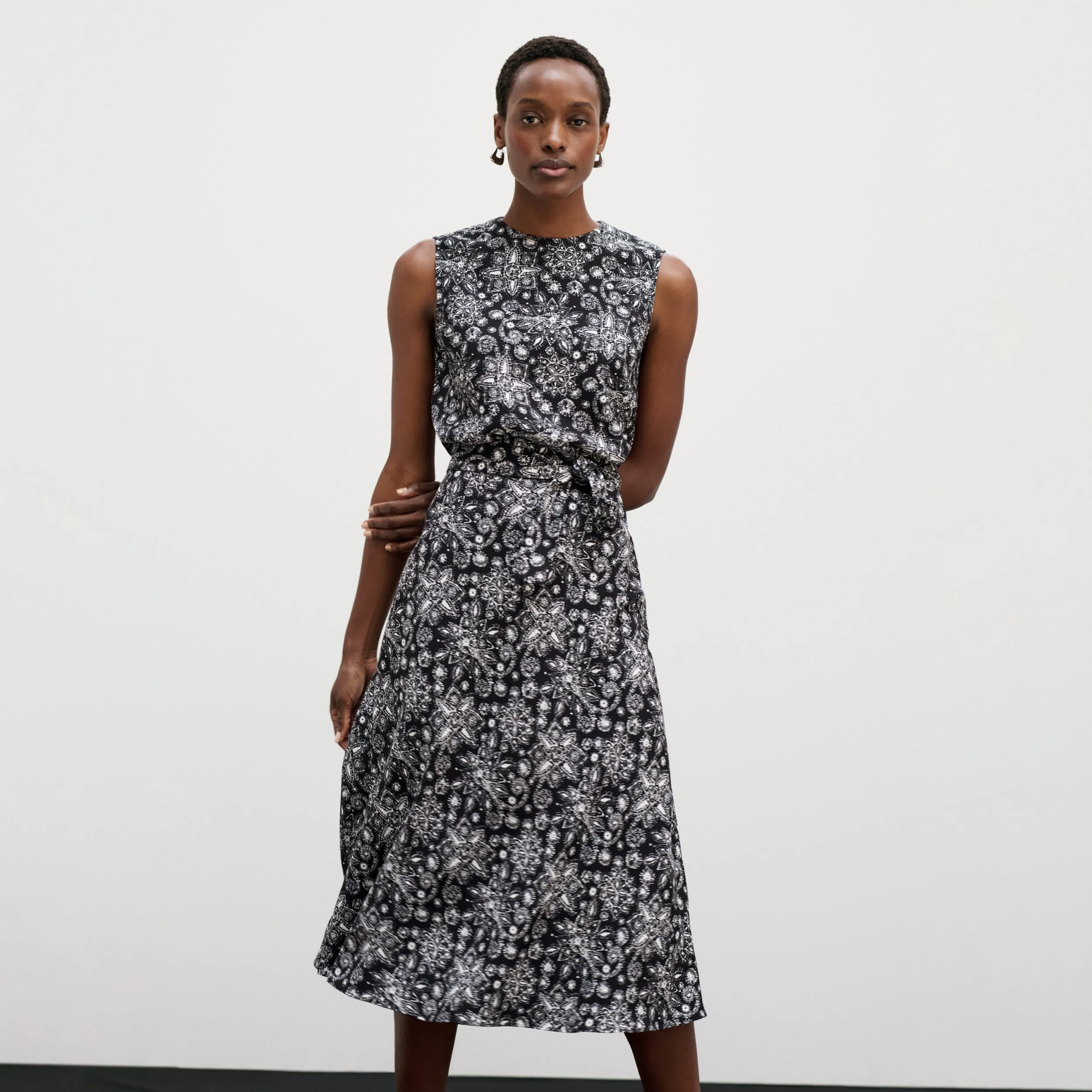 Compression Gradient MicrofiberBlend Orchard Slip Skirt - Eco Sateen :: Kerala Print