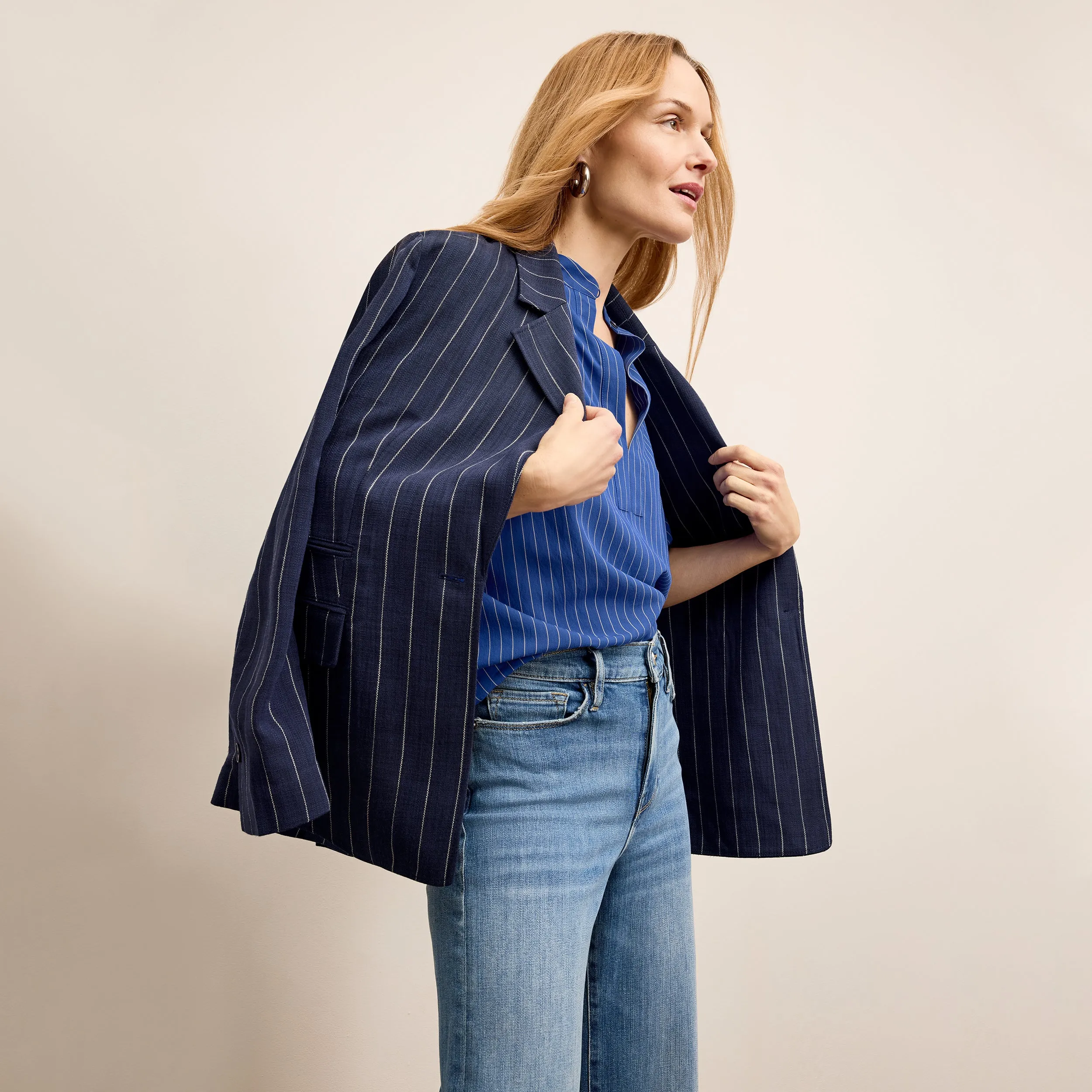 Kylan Vacation Top - Soft Stripe :: River/Ivory Compression Fit Engineering