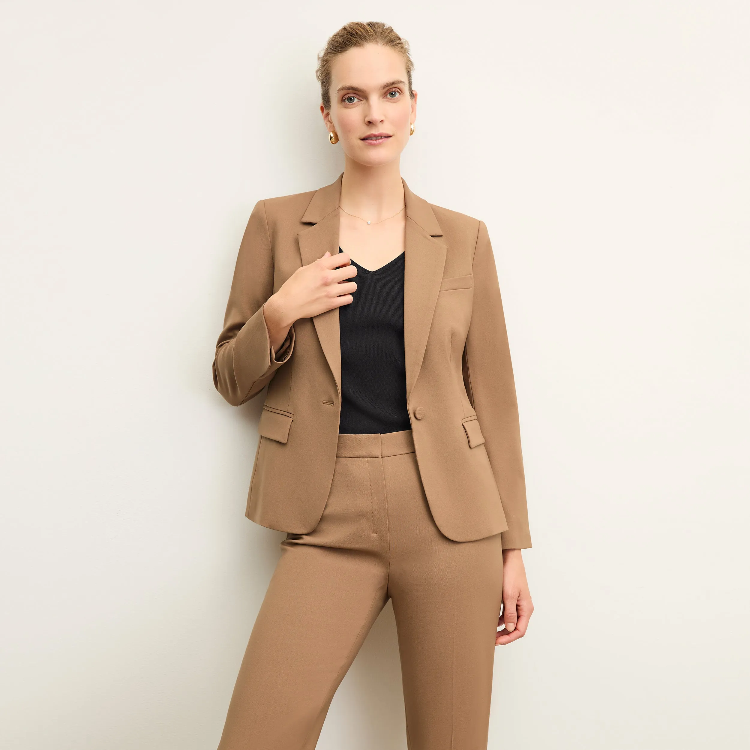 VNeckReinforcement Casual Sweater Yasmine Blazer - Wool Twill :: Camel Modern Style