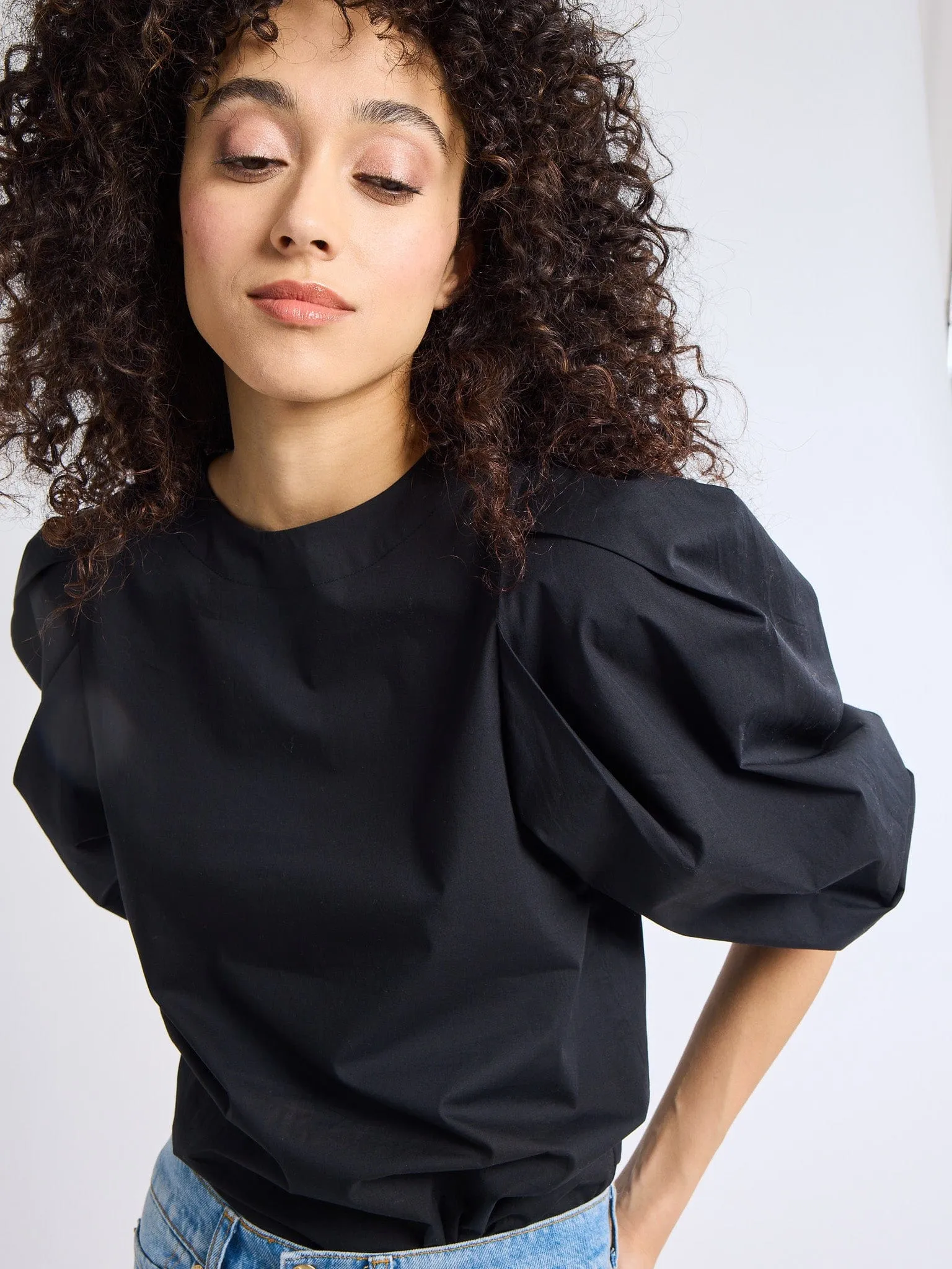 Breathable Design Durable Interlock Stitch Lila Top in Black