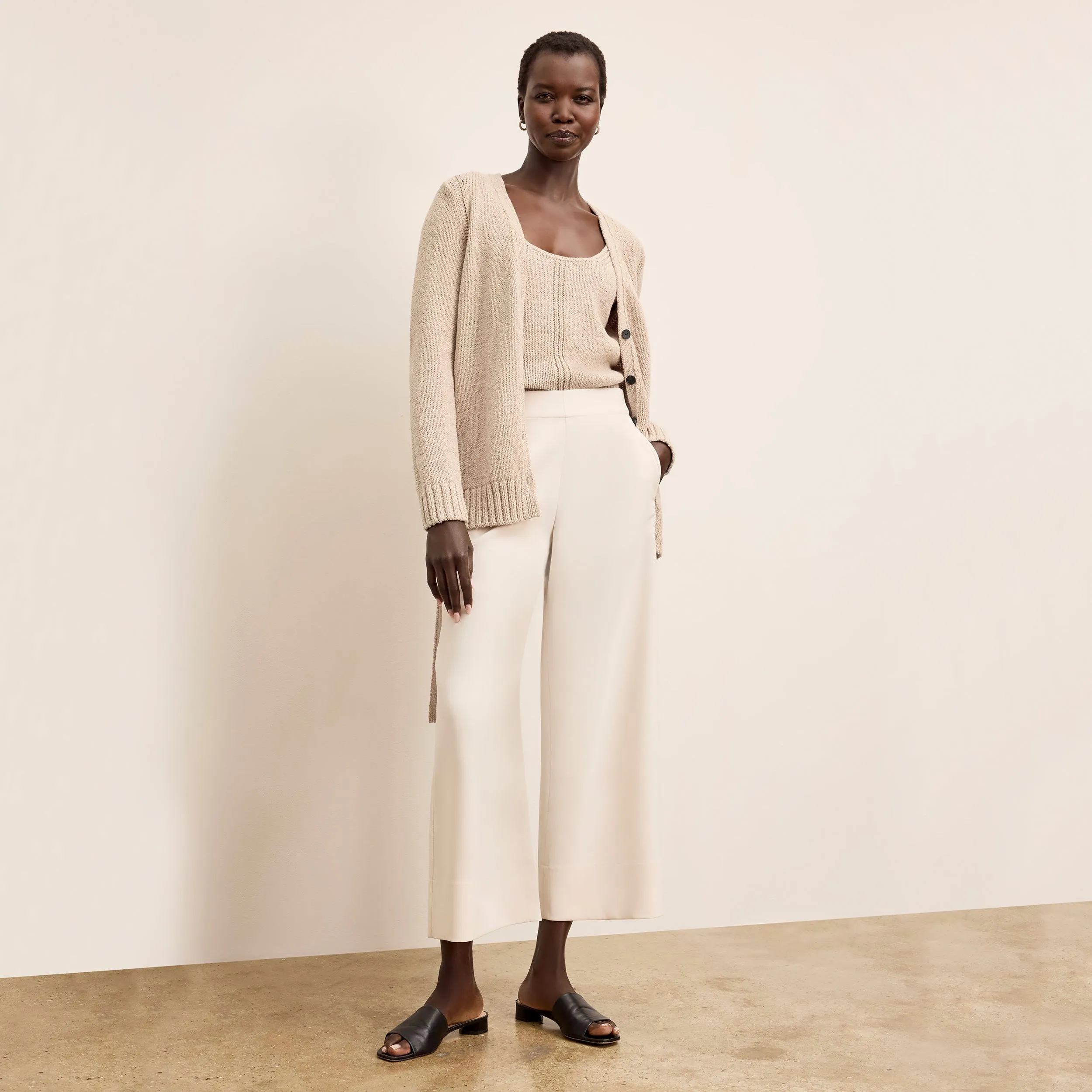 Tali Breeze Cardigan - Tape Yarn :: Tan Reinforced Hemline