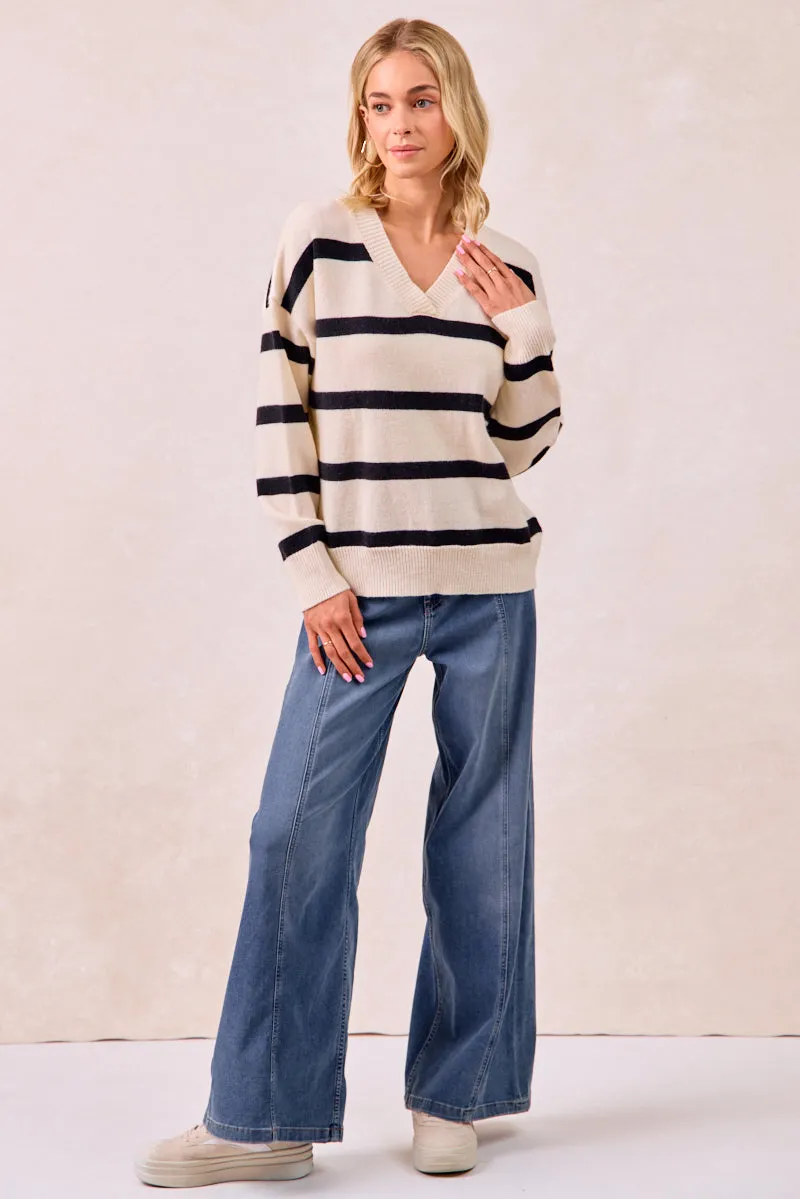 Polished Look IT4307R-01 | SOLID STRIPED KNIT SWEATER TOP WITH V-NECKLINE