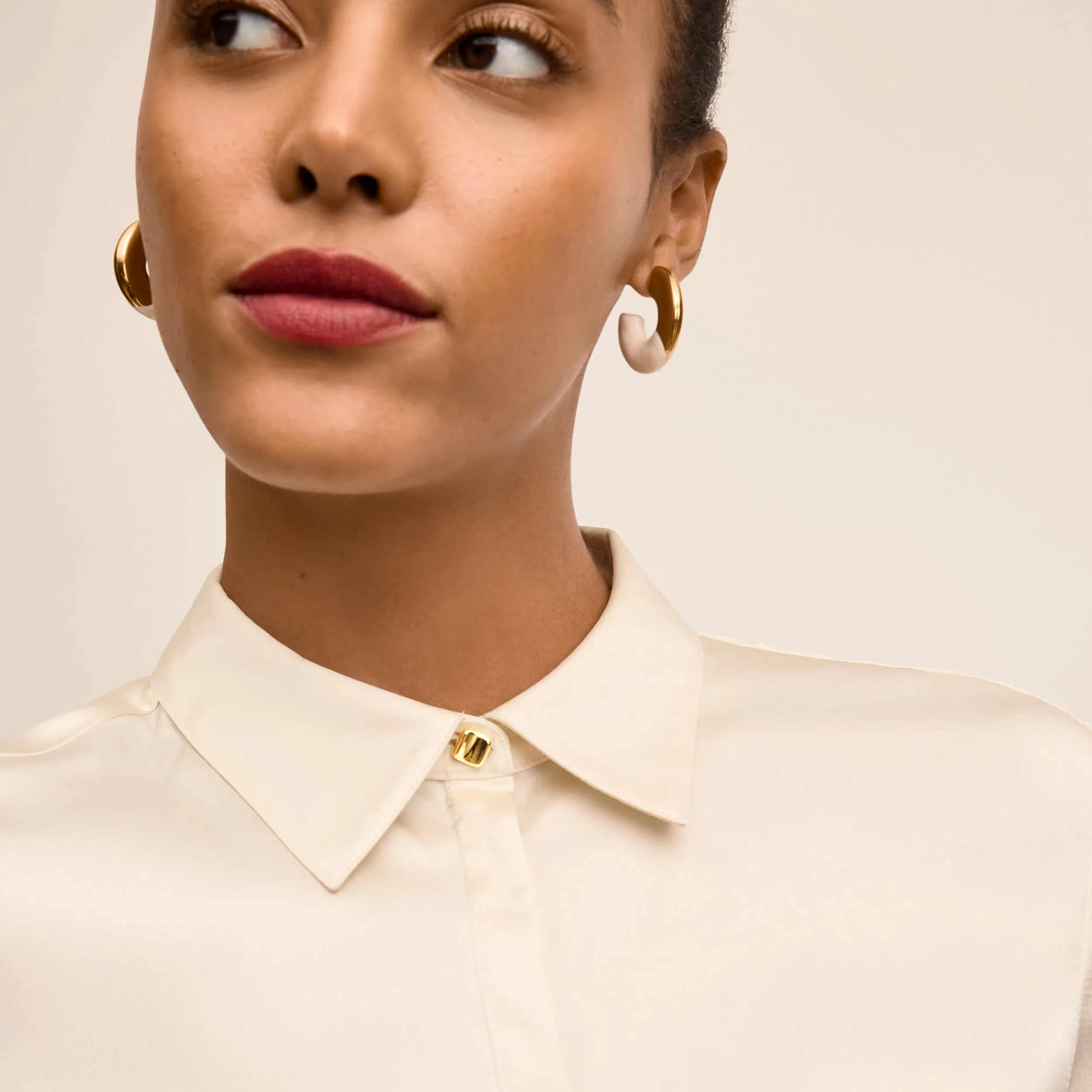 Tatum Shirt - Washable Silk Charmeuse :: Ivory High Stretch Fabric SoftLining