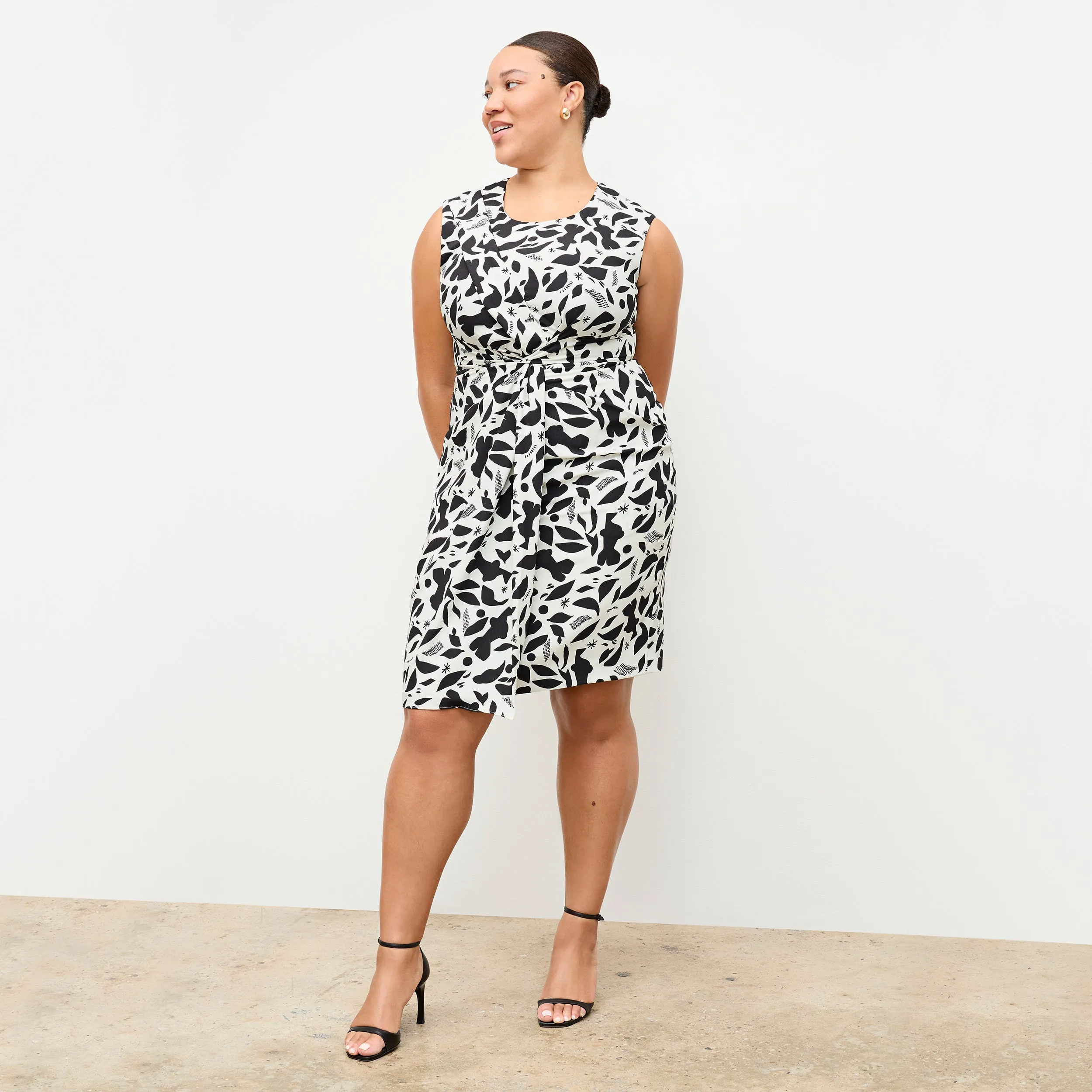 Durable Stitching Breathable Microfiber Blend Taylor Dress - Printed Eco Heavy Soft Wave :: Icon Print