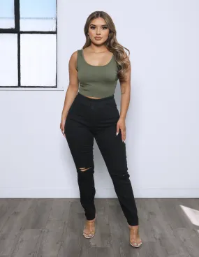 The Pull-On Jeanish Simple Silhouette Classic Elegance