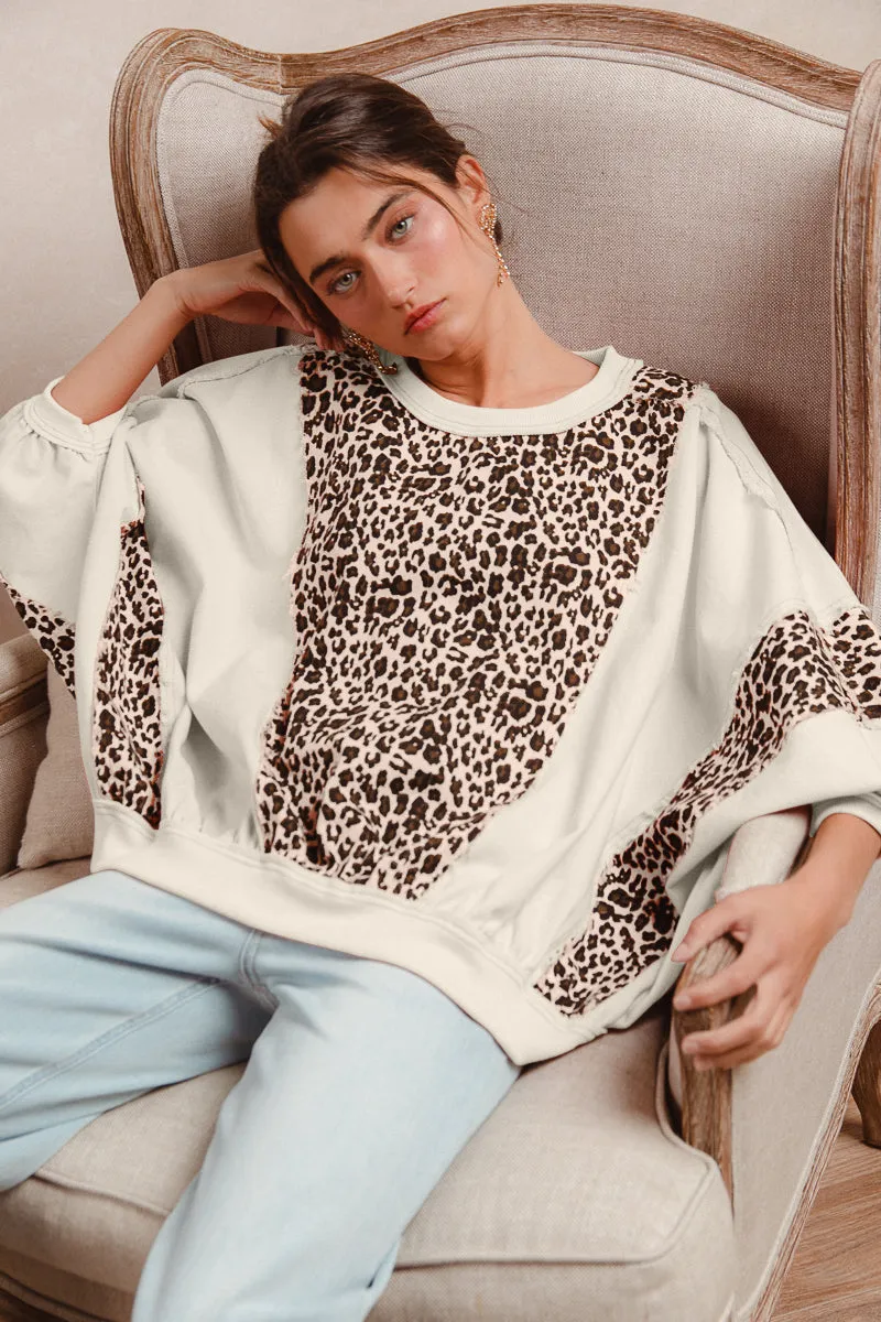 IT3811R-01 | WASHED LEOPARD AND LT DENIM MIXED LOOSE TOP WITH CONTASRT STITCH Detachable Hood Modern Edge