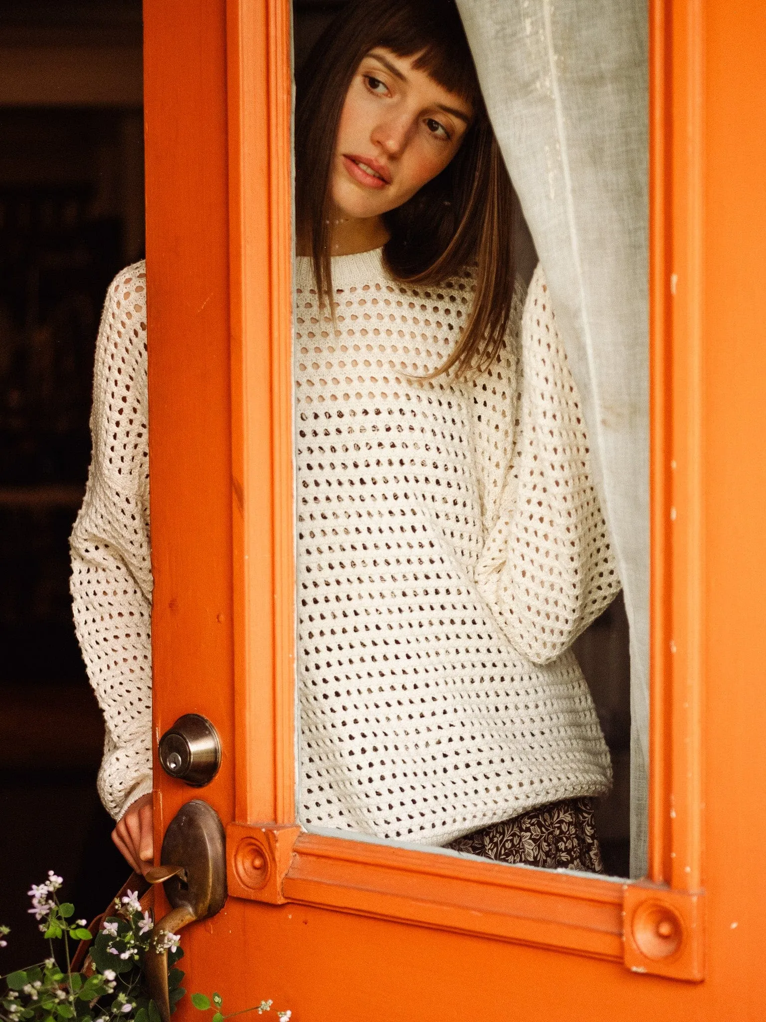 HoodedVersion Airy Mesh Lining Kitty Pullover in Ivory